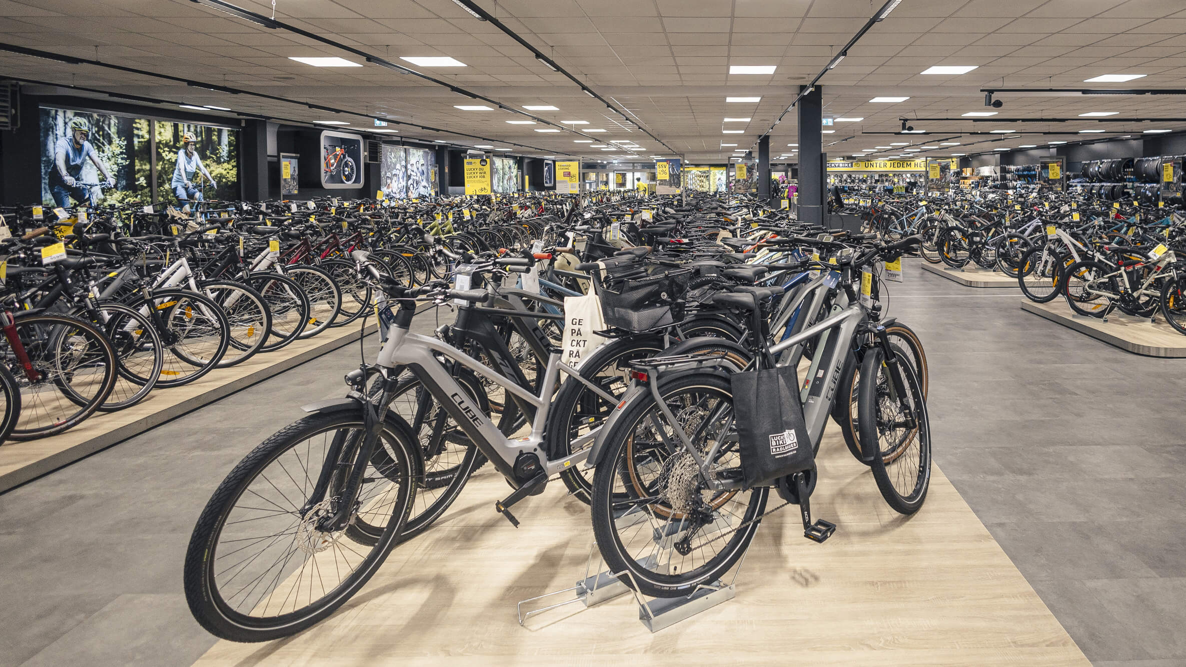 Fahrräder in der Lucky Bike Filiale Günzburg