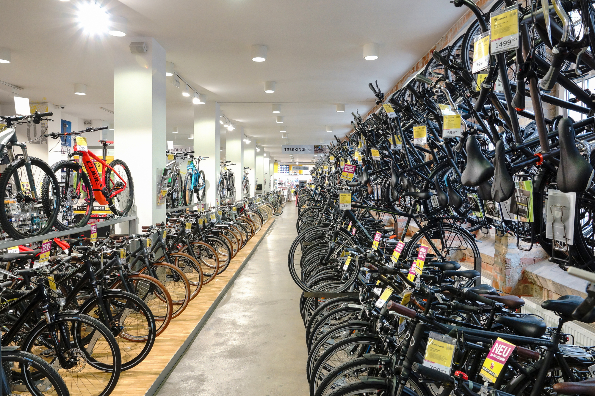 Fahrradsortiment in der Lucky Bike Filiale Leipzig City