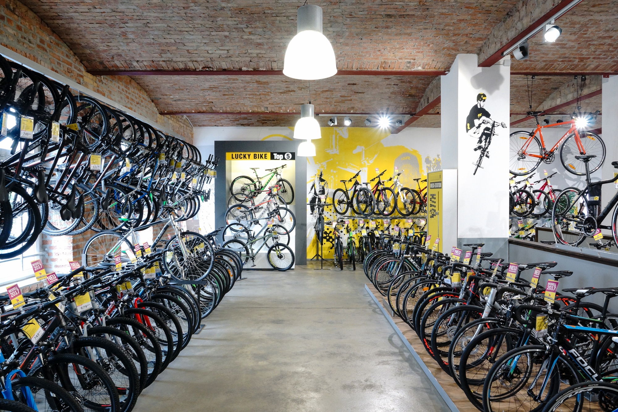 Innenansicht Filiale Lucky Bike Leipzig City