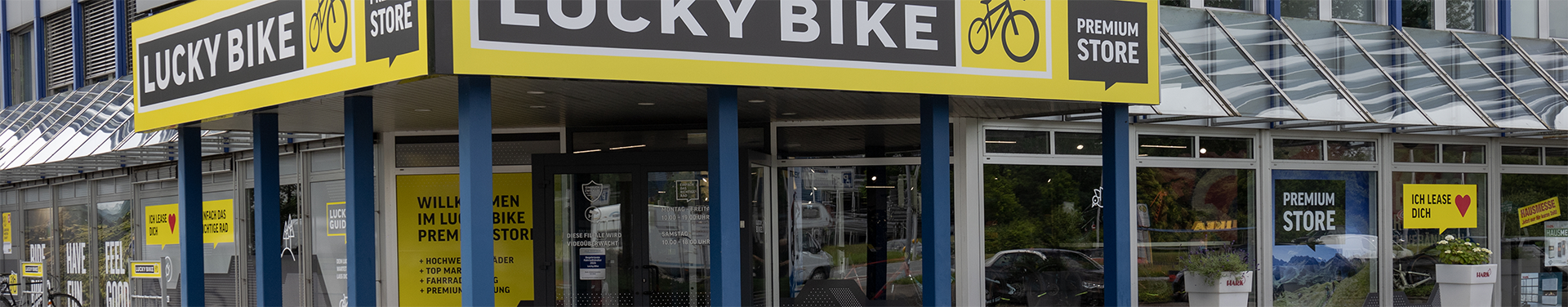 Außenansicht des Lucky Bike Premium Store in Bielefeld