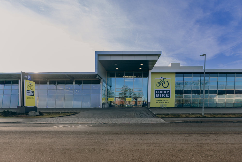 Außenansicht Hild Radwelt powered by Lucky Bike in Freiburg