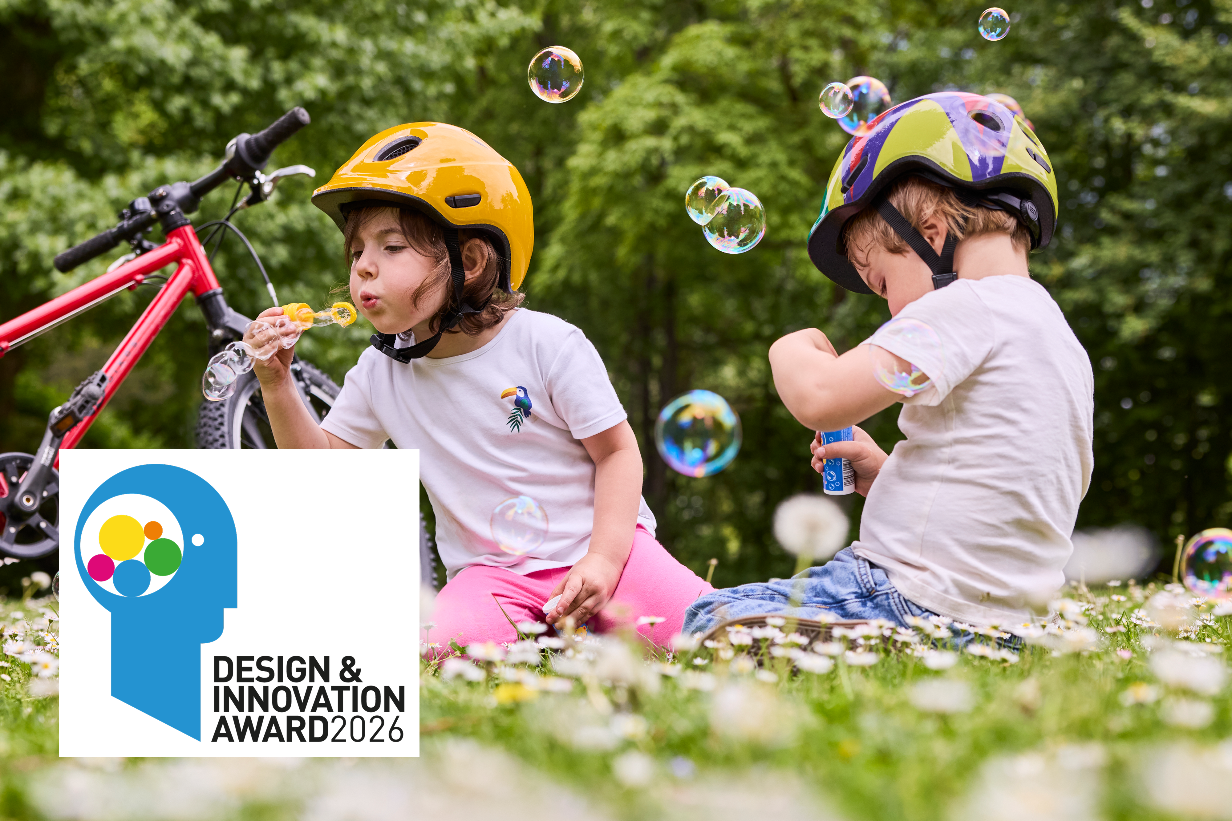 Der Meggy Spark Kinderhelm von KED ist ausgezeichnet mit dem Design & Innovation Award 2026.