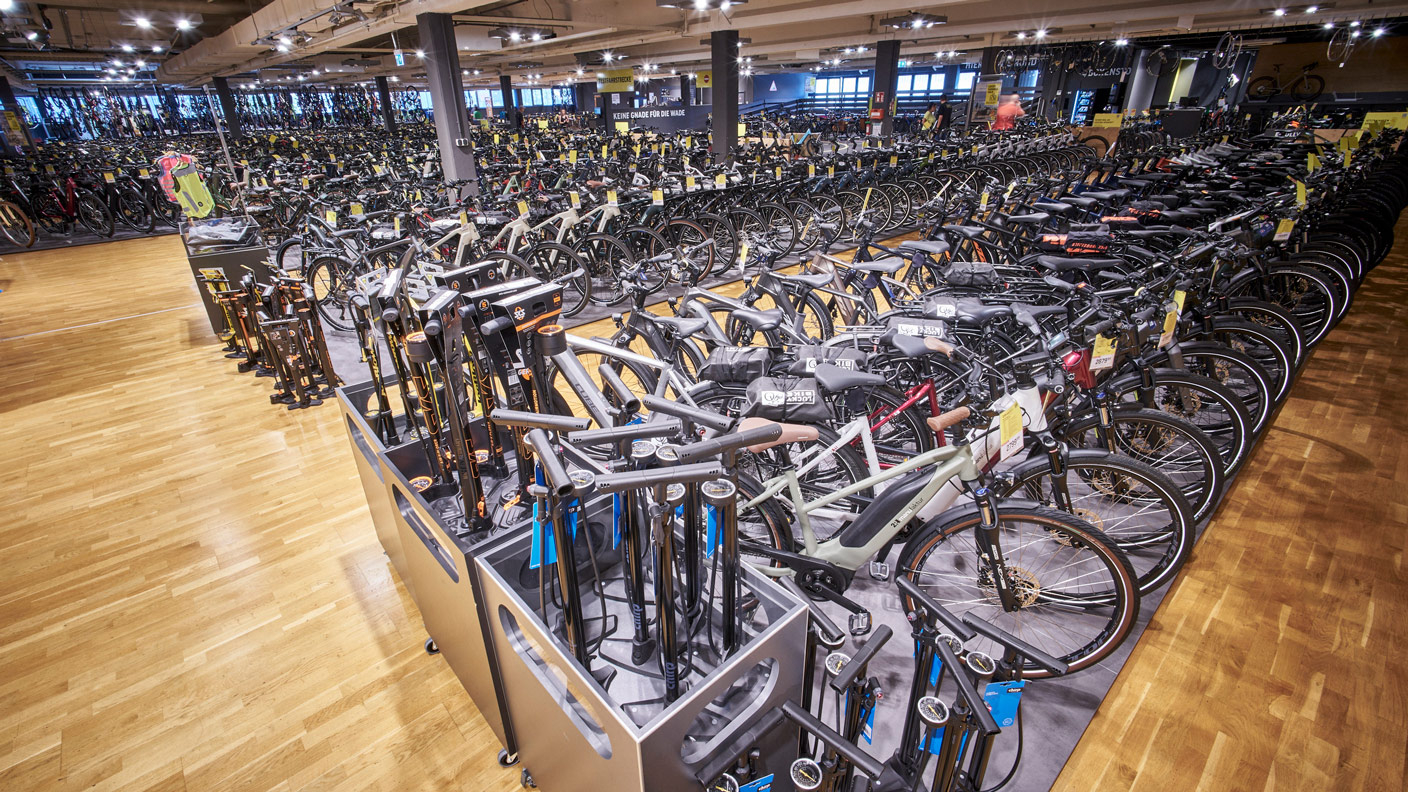 Innenansicht der Lucky Bike Filiale München West Pasing