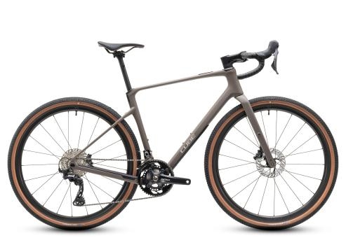 Cube Nuroad C:62 Pro 2027 (cedar´n´stone) – angeboten von Lucky Bike