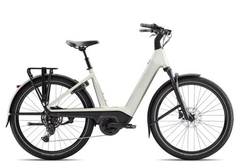 Trek Charter+ 4 R9 800 2027