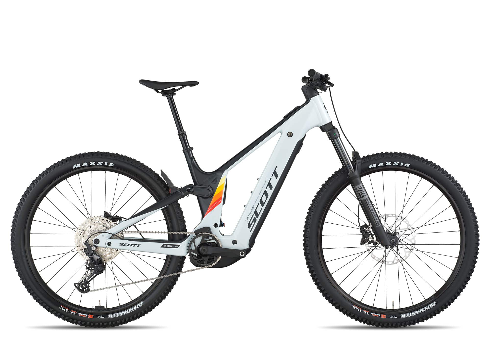 cumulus white/black