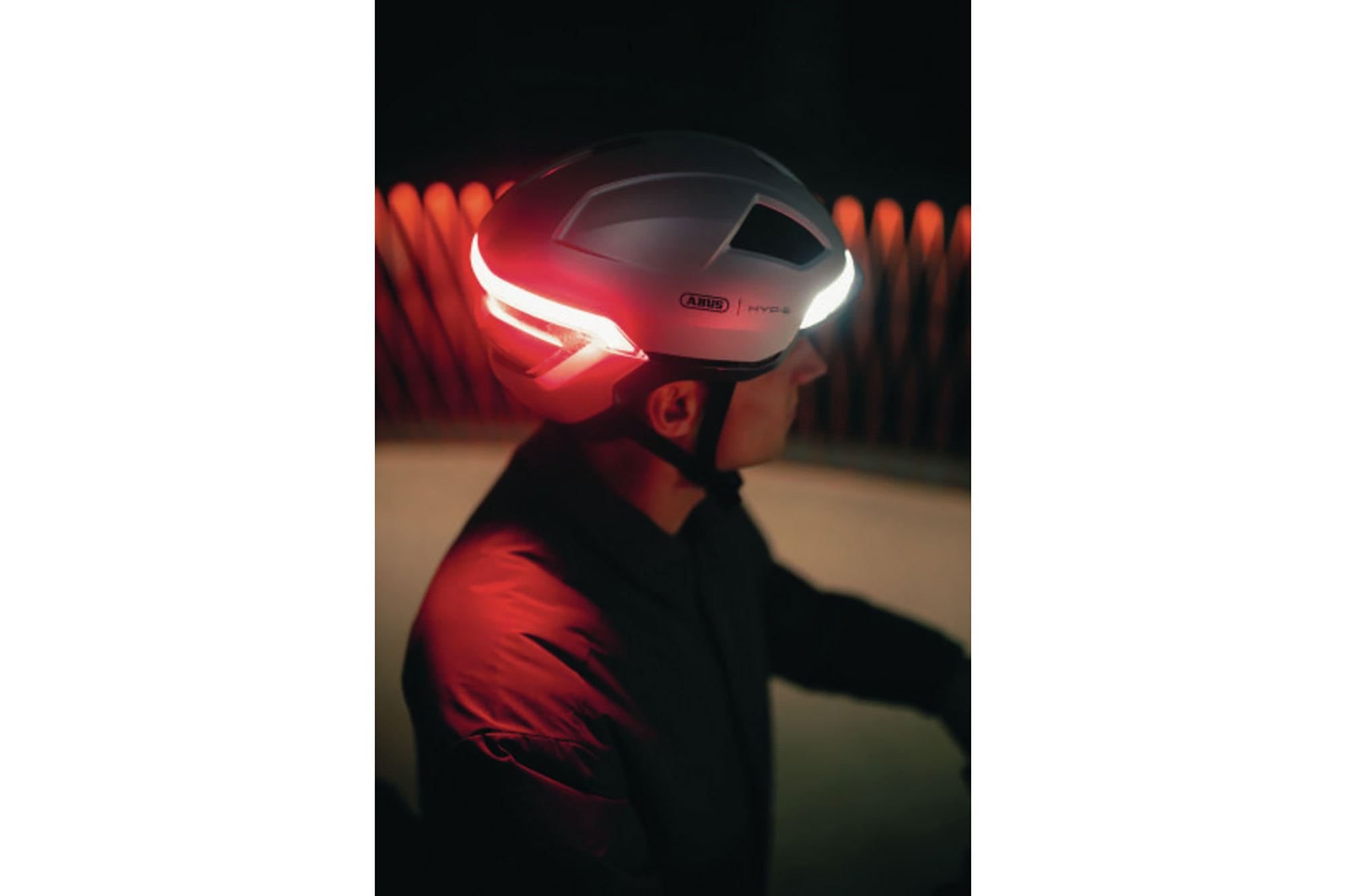 Abus Hyp-E Helm 51-55 cm | gleam silver