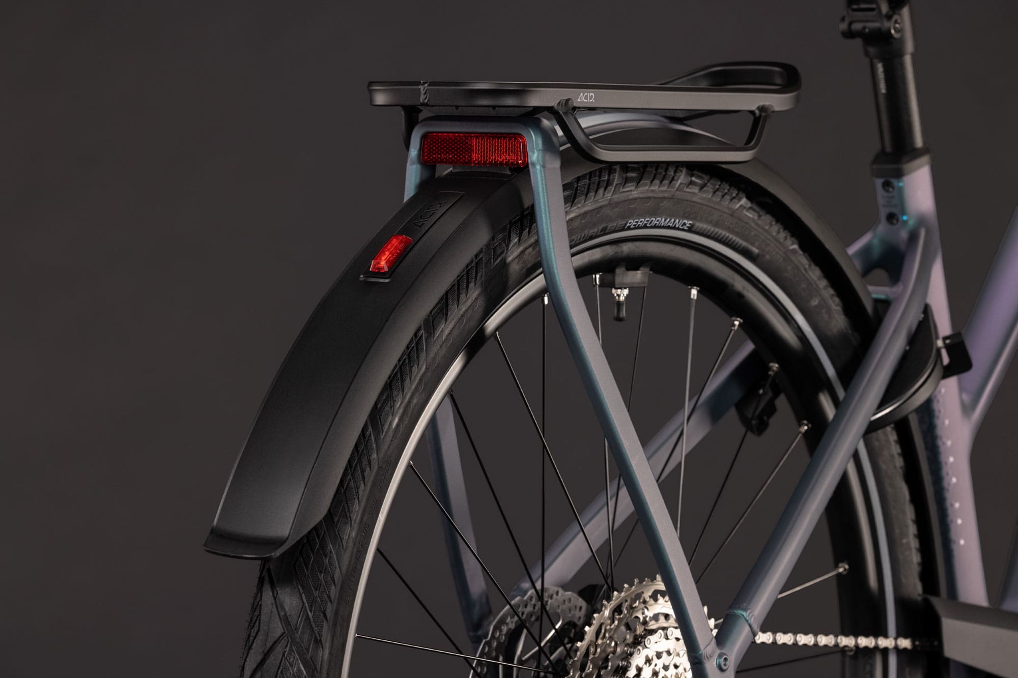 Cube Kathmandu Hybrid Pro 800 Trapez 2027 50 cm | smaragdgrey´n´black