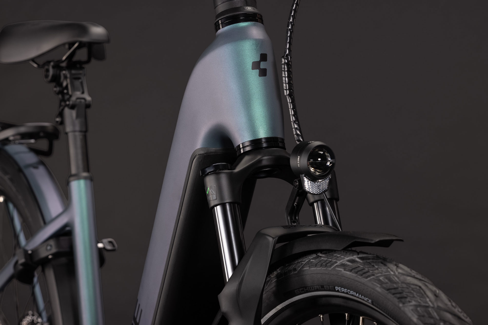 Cube Kathmandu Hybrid Pro 800 Wave 2027 50 cm | smaragdgrey´n´black