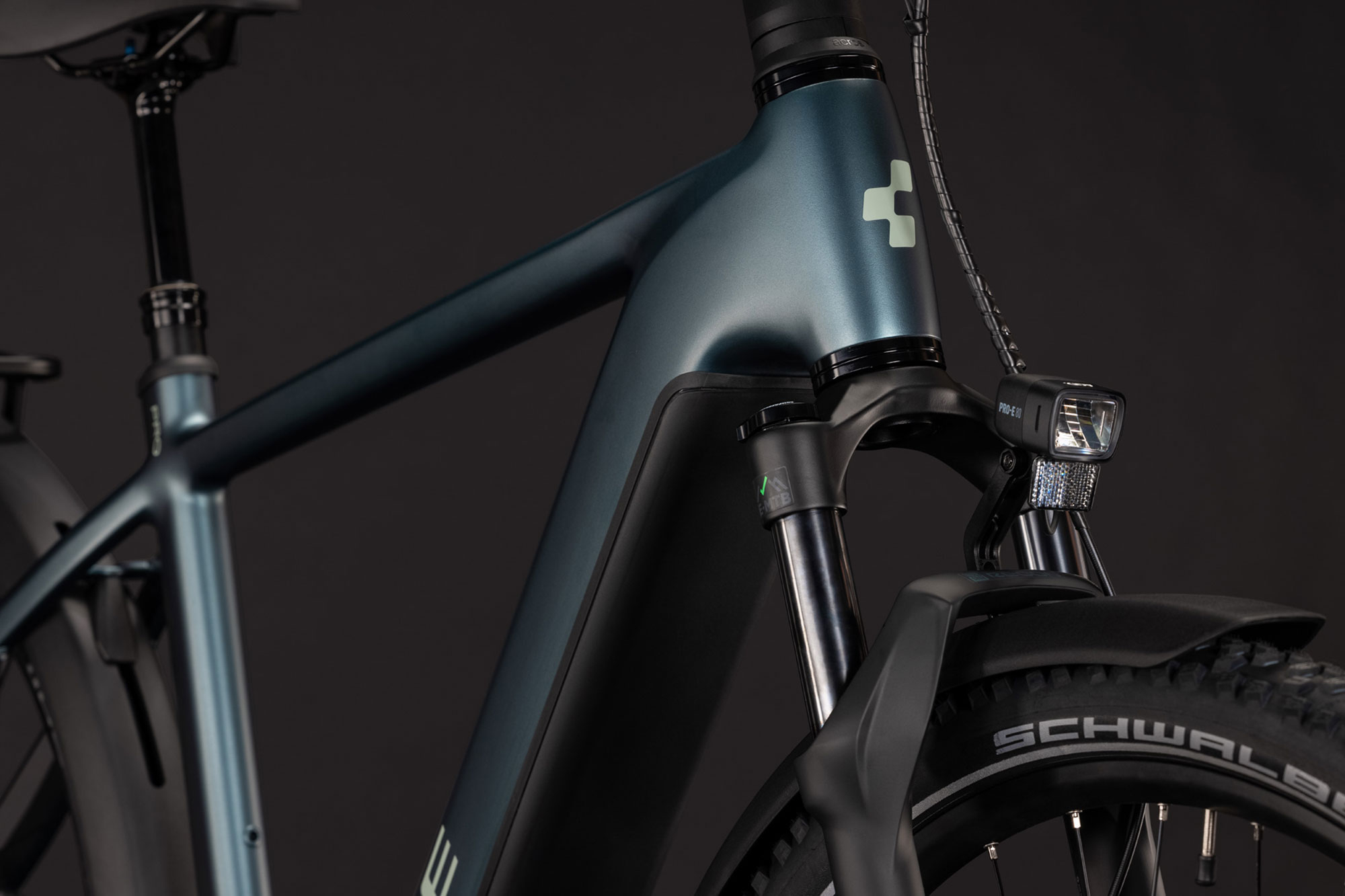 Cube Nuride Hybrid Pro 800 2027 54 cm | cappuccino´n´black