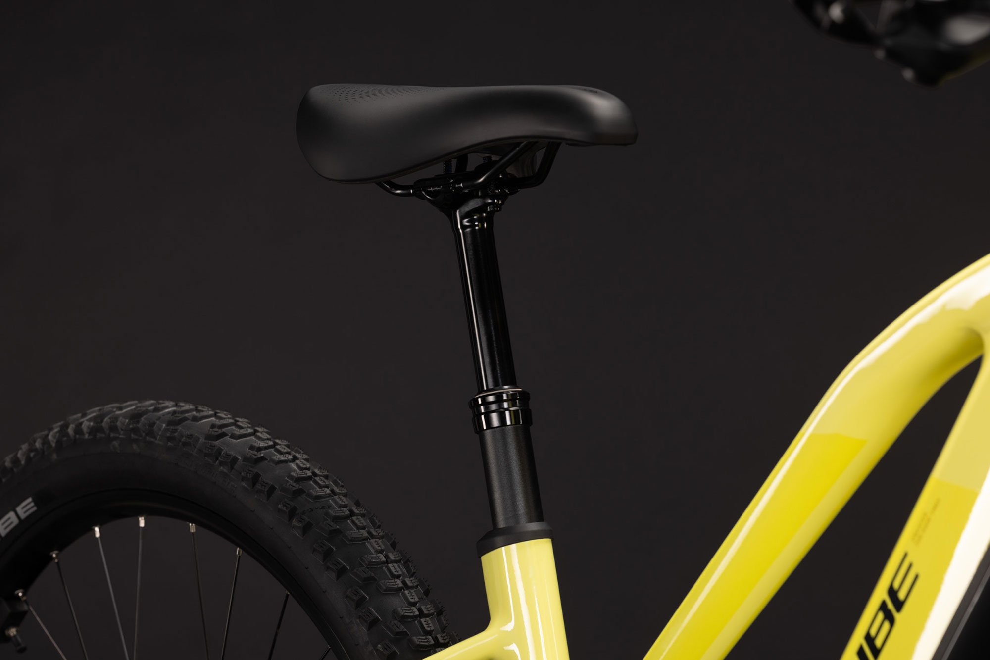 Cube Reaction Hybrid Race 800 Trapez 2027 
