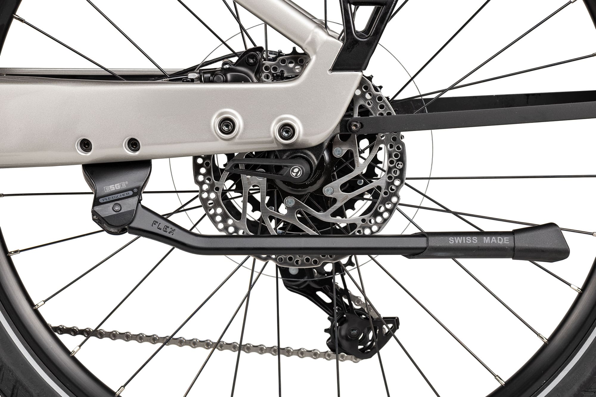Trek Charter+ 4 R9 800 Wave 2027 L | lunar silver