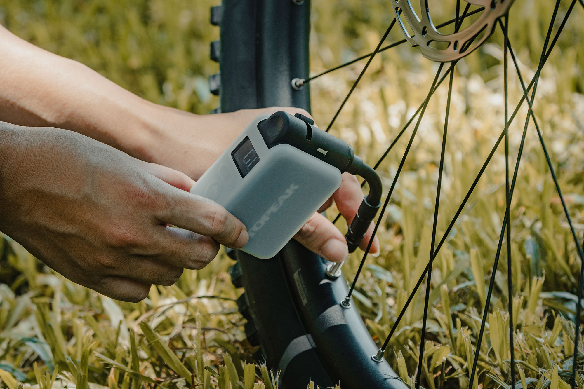 Topeak E-Booster Digital Pumpe schwarz