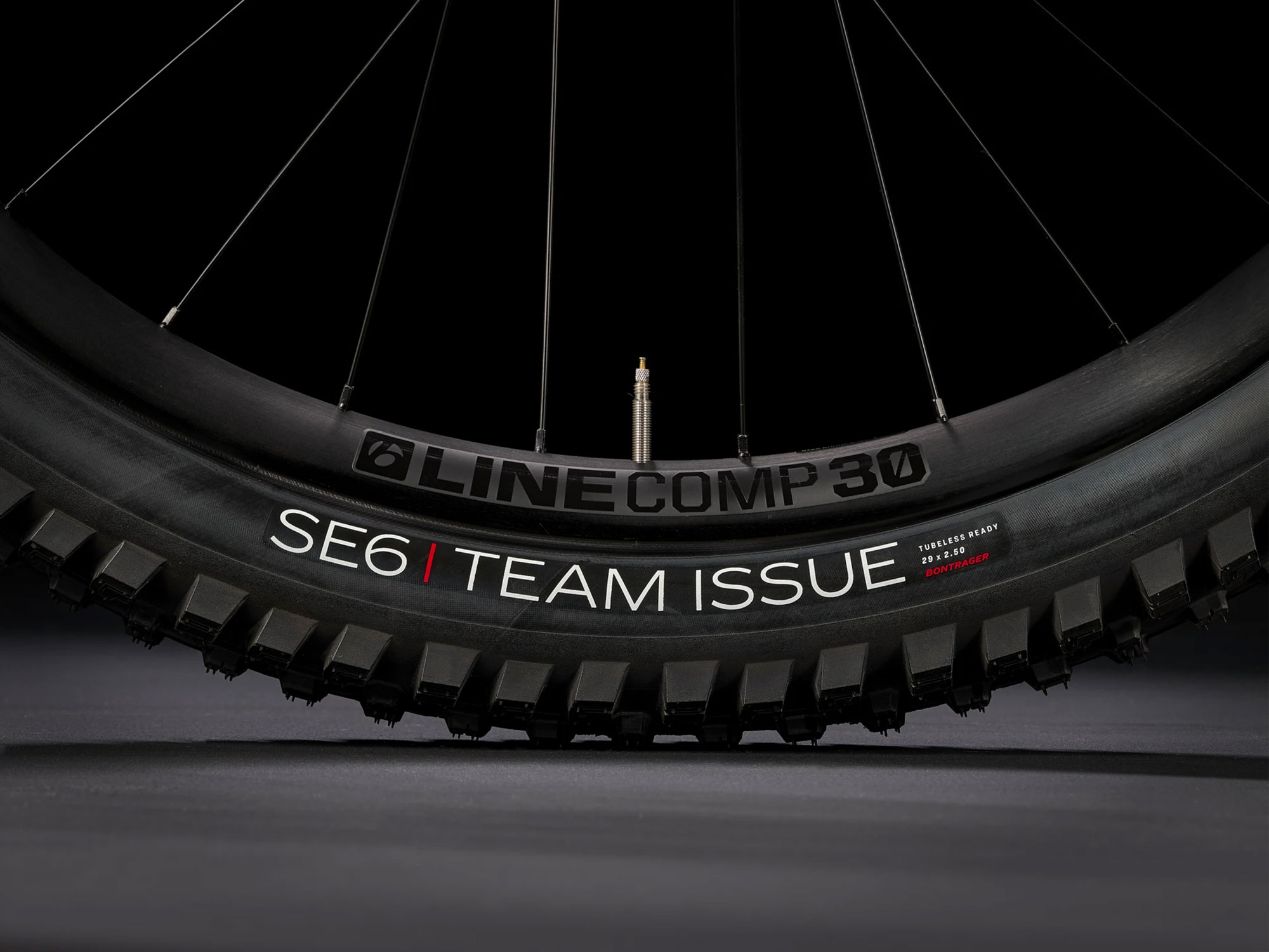 Trek Rail 9.8 XT 750 Gen 4 M | deep smoke
