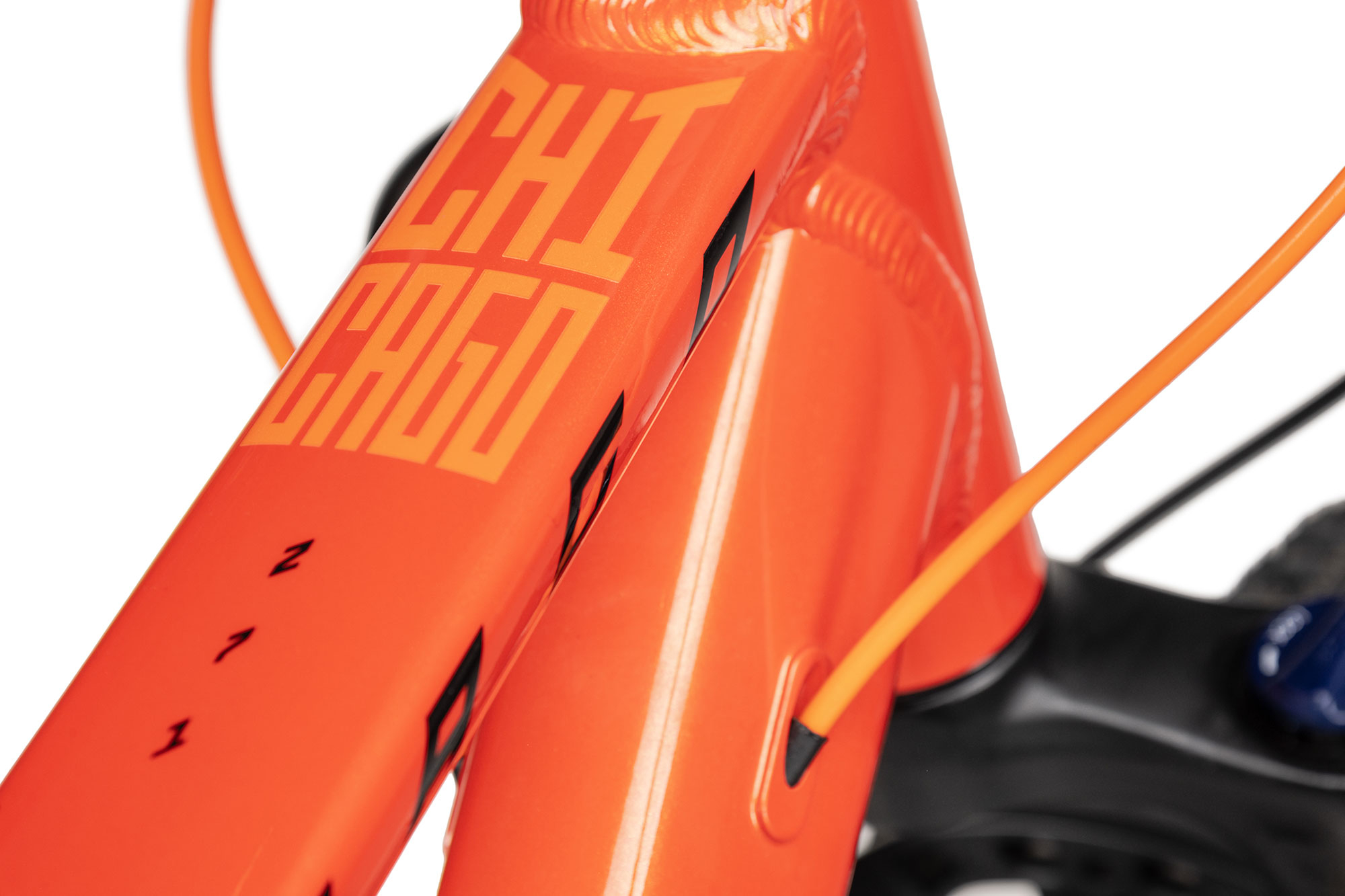 KTM CHICAGO 271 2025 48 cm | fire orange/black
