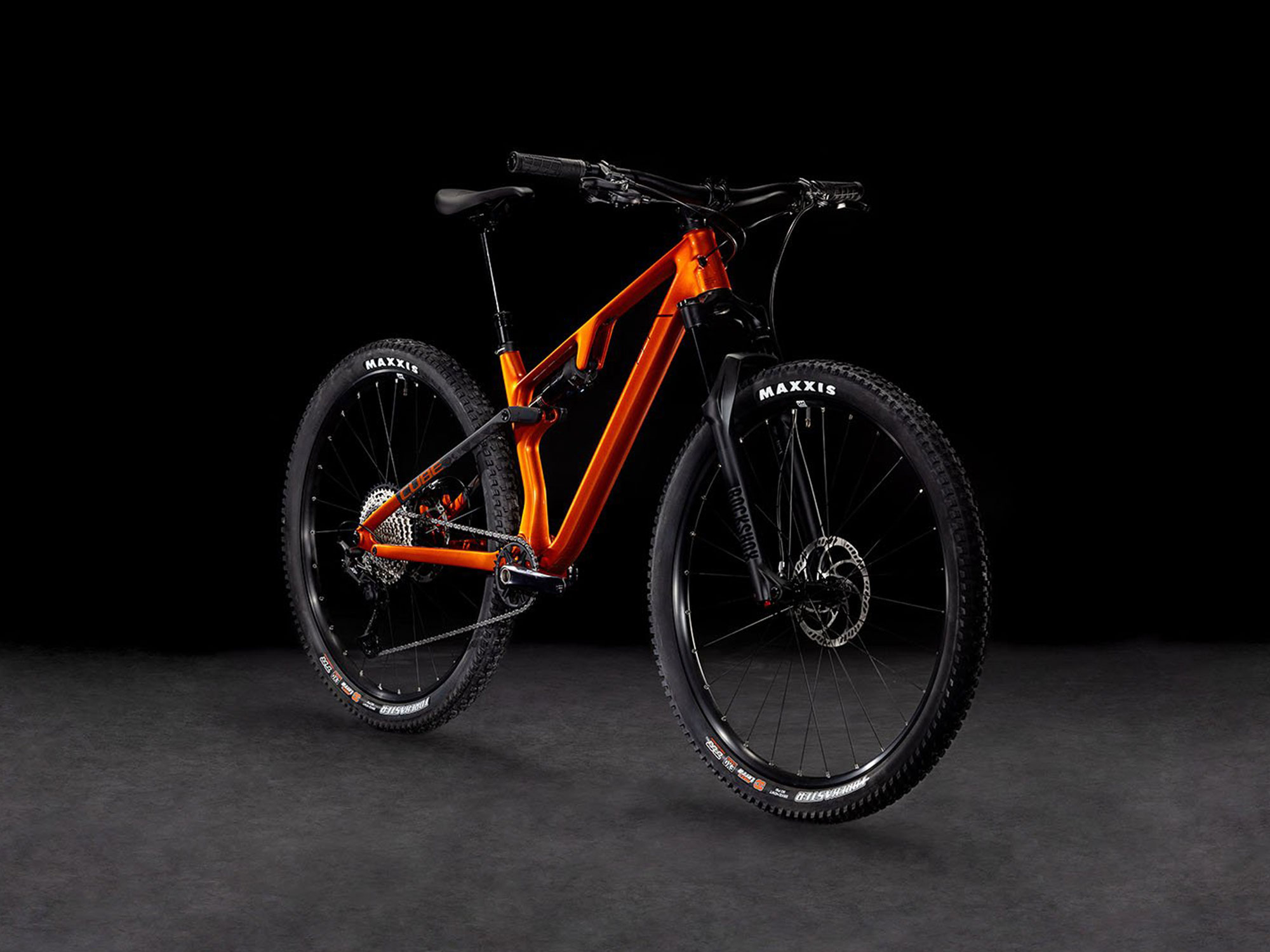 Cube AMS ONE11 C:68X PRO 2026 L | electricorange´n´carbon