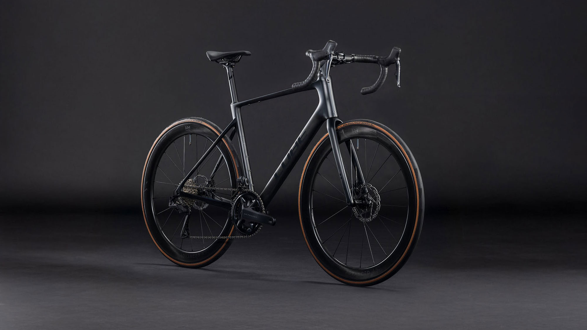 Cube Attain C:62 SLT 2026 58 cm | carbon´n´coalchrome