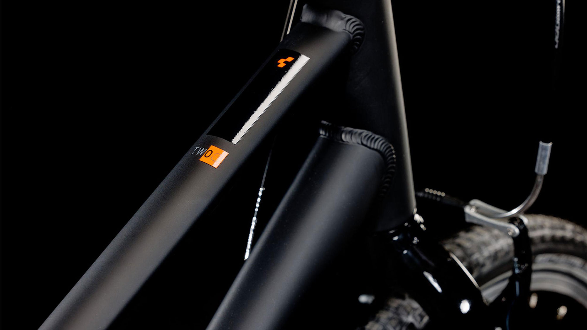 Cube Numove 200 2025 black´n´orange