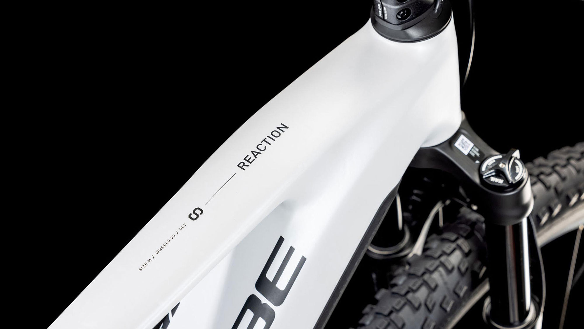 Cube Reaction Hybrid SLT 800 2025 S | metallicwhite´n´black