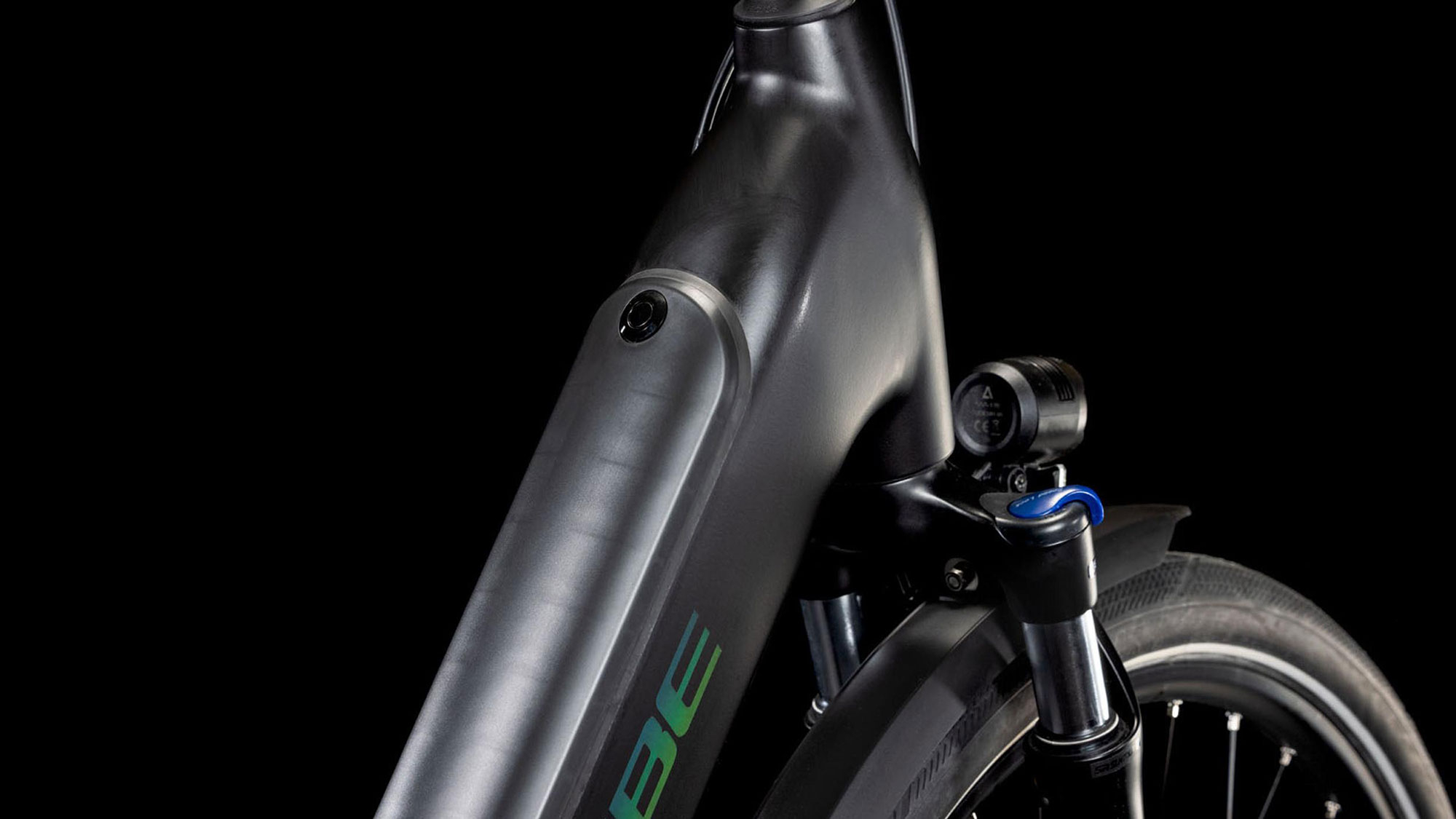 Cube Supreme Hybrid PRO 625 2026 42 cm | black´n´spectral