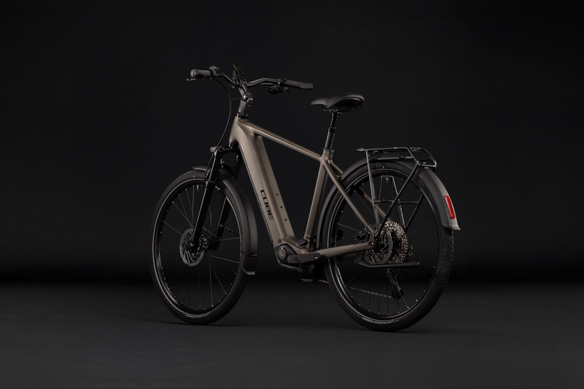 Cube Touring Hybrid Pro 800 2027 58 cm | metallicumbra´n´black