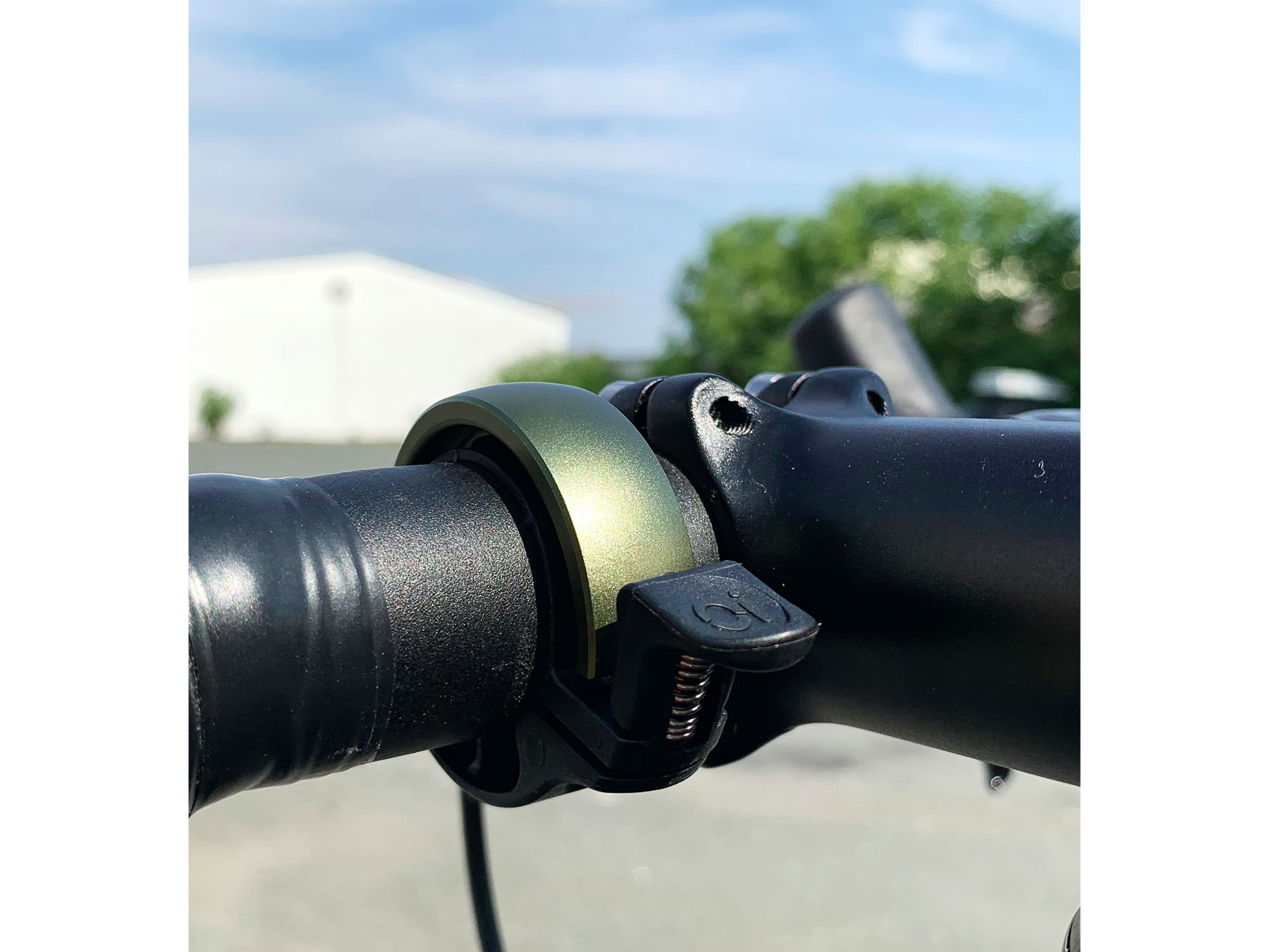 Knog Oi Classic Fahrradglocke 23.8-31.8 mm | black olive