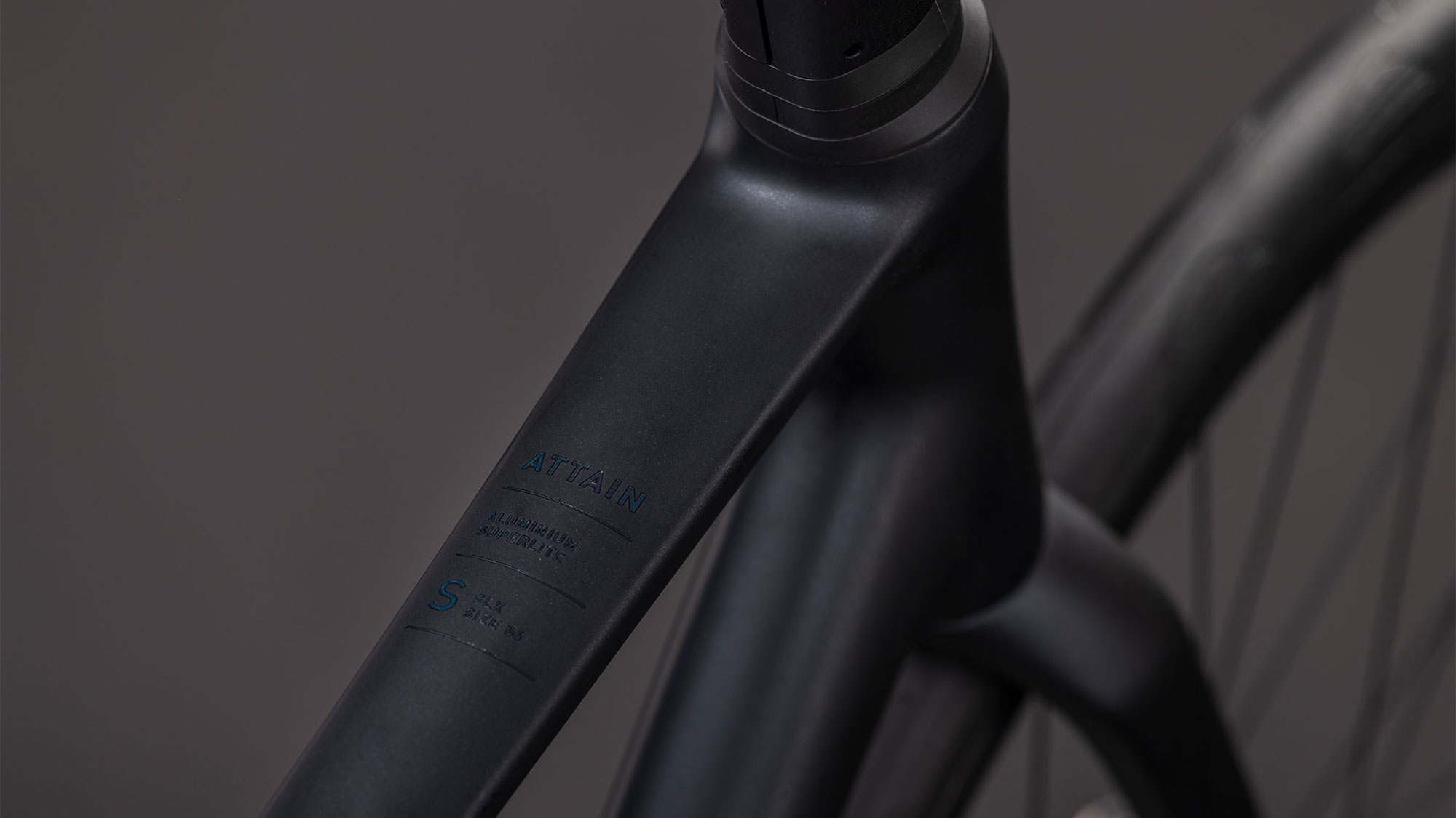 Cube Attain SLX 2026 58 cm | coal´n´prism