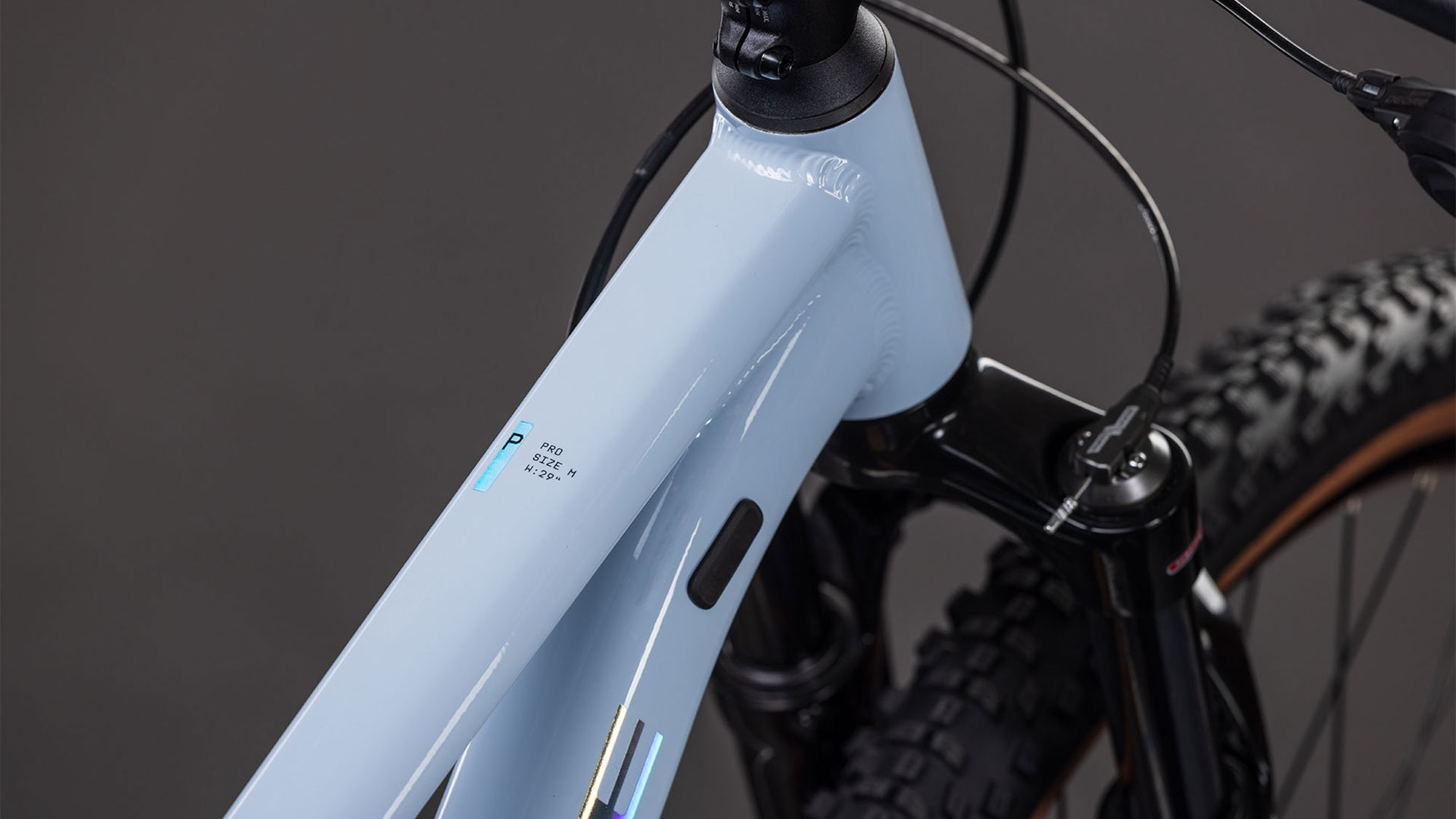 Cube Attention PRO 2026 L | iceblue´n´prism