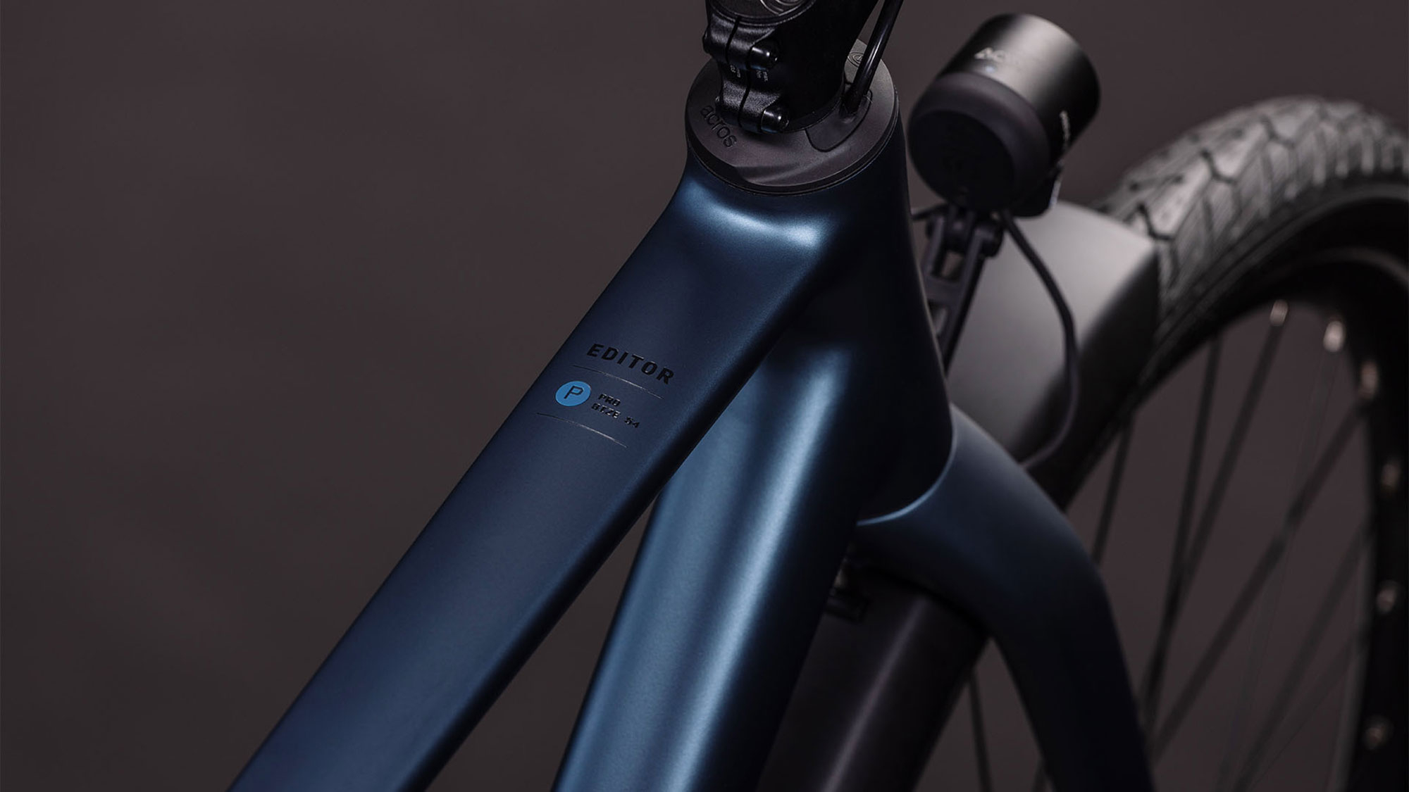 Cube Editor PRO FE 2026 46 cm | mineralblue´n´chrome