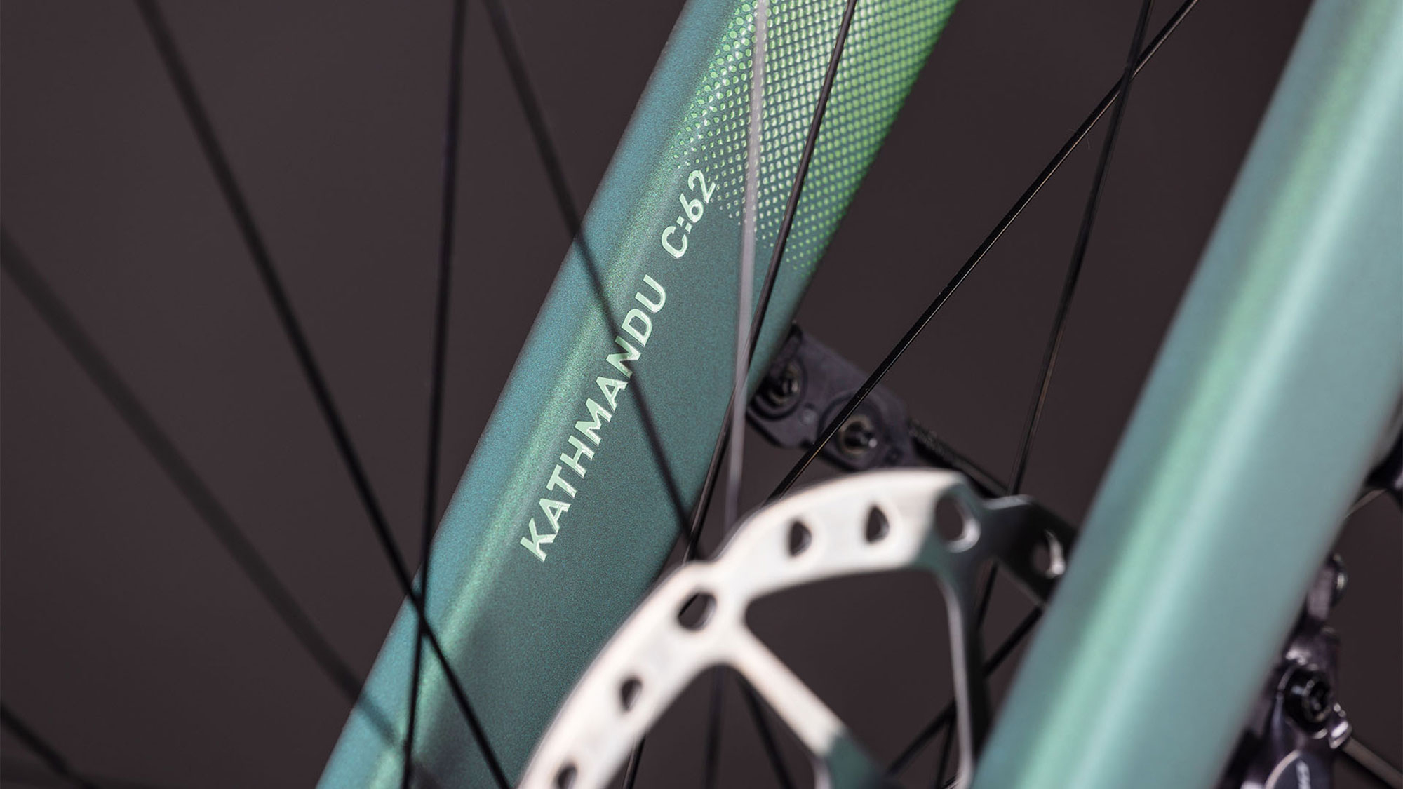 Cube Kathmandu Hybrid C:62 SLT 400X 2026 58 cm | seafoam´n´chrome