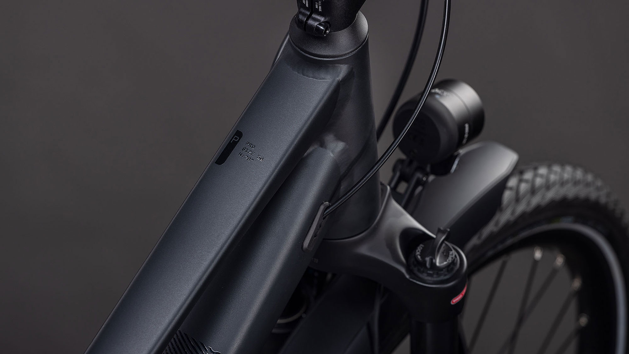 Cube Kathmandu PRO Trapez 2026 46 cm | coal´n´black