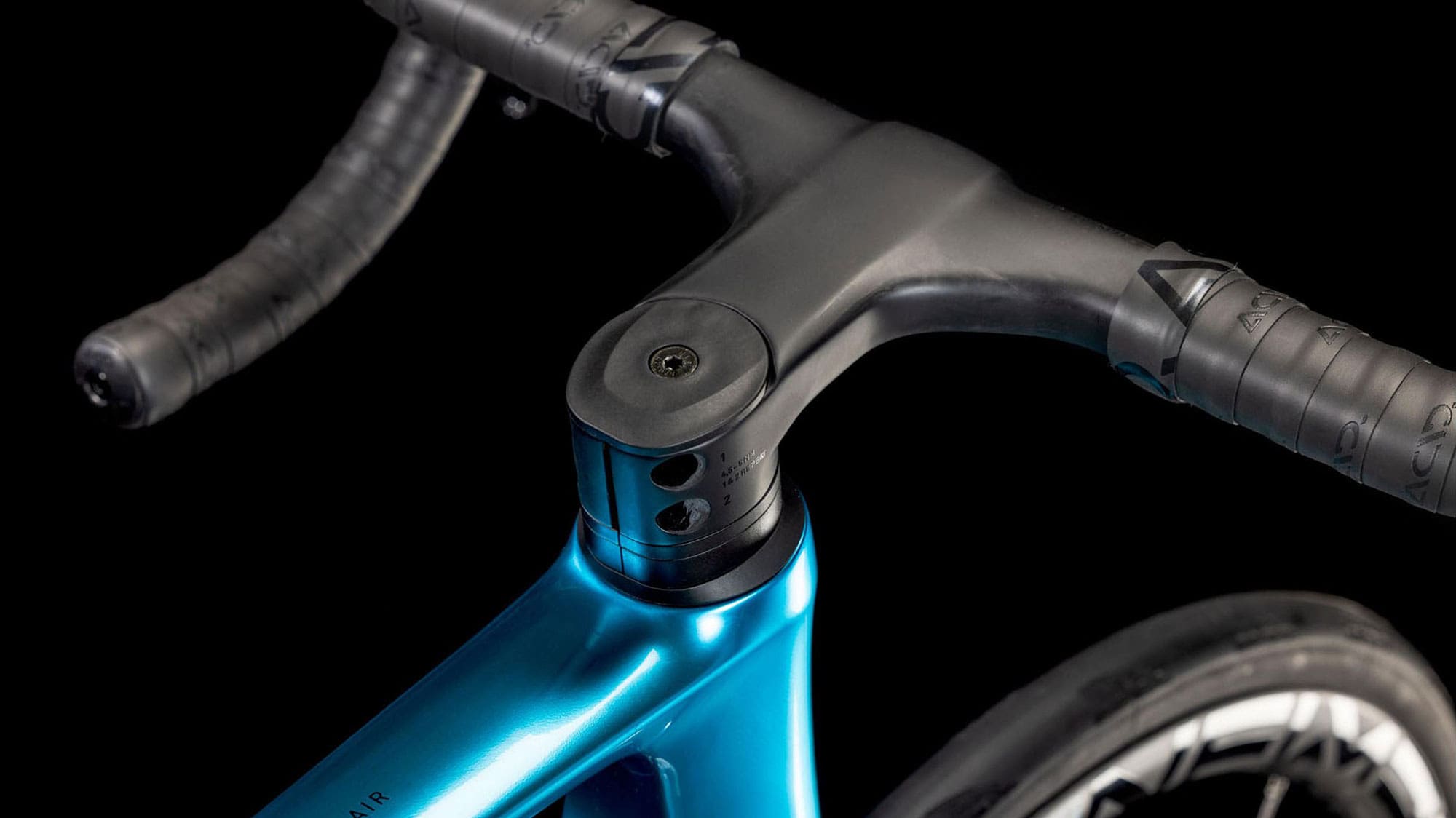 Cube Litening AIR C:68X SLX 2025 60 cm | chromeblue´n´carbon