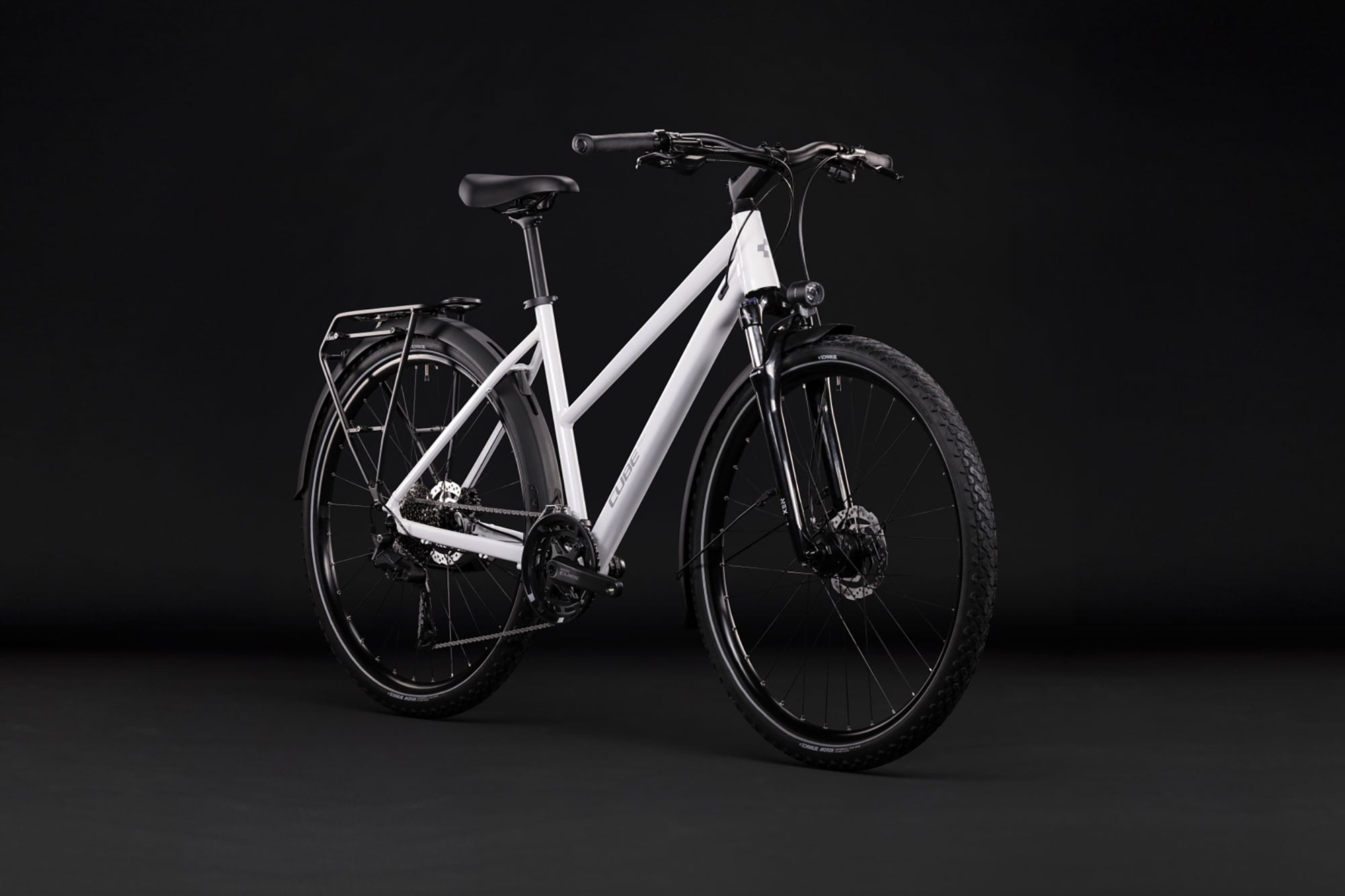 Cube Nature Pro FE Trapez 2027 50 cm | metallicwhite´n´reflex