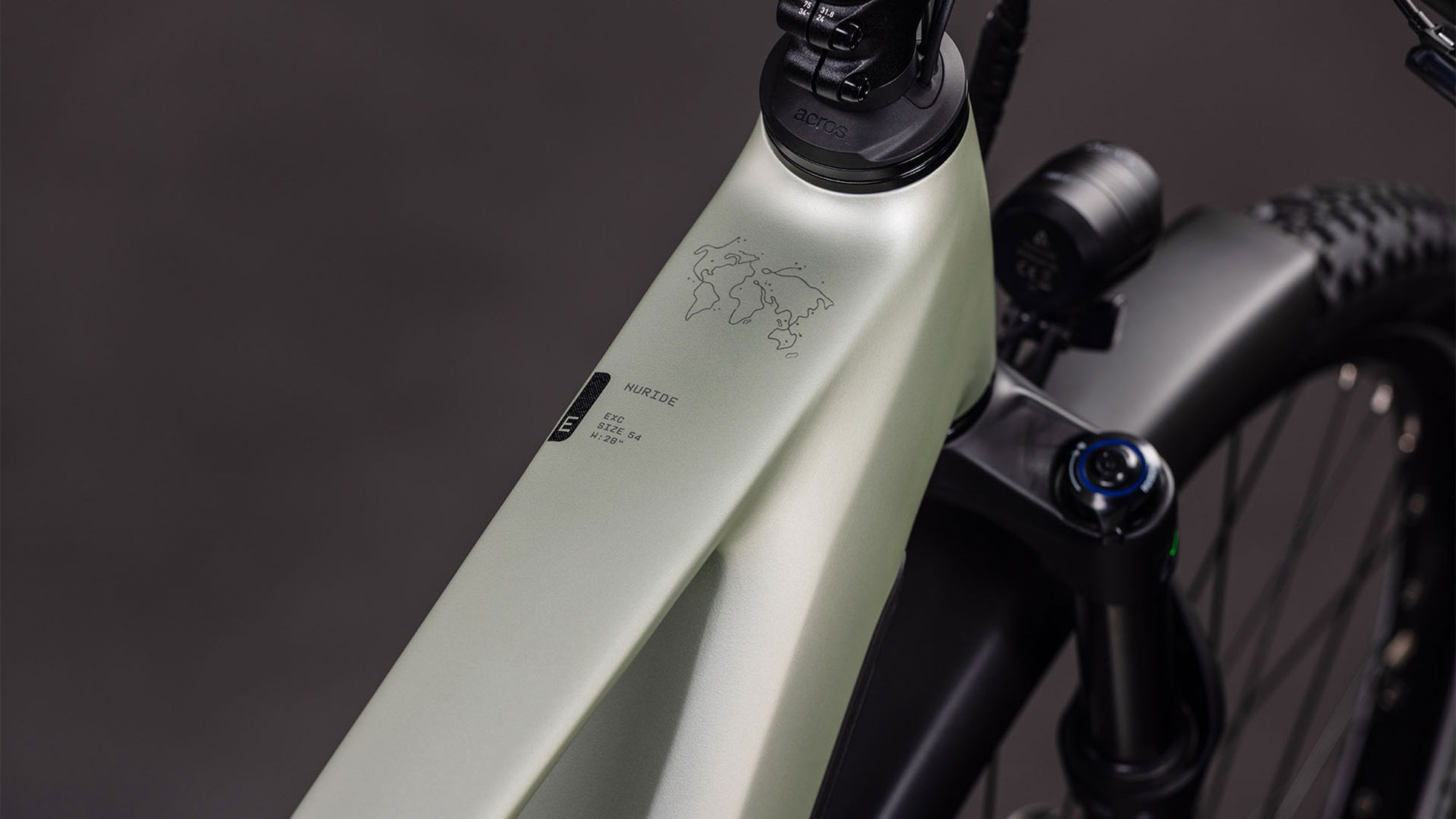 Cube Nuride Hybrid EXC 800 2026 50 cm | lemongrass´n´reflex