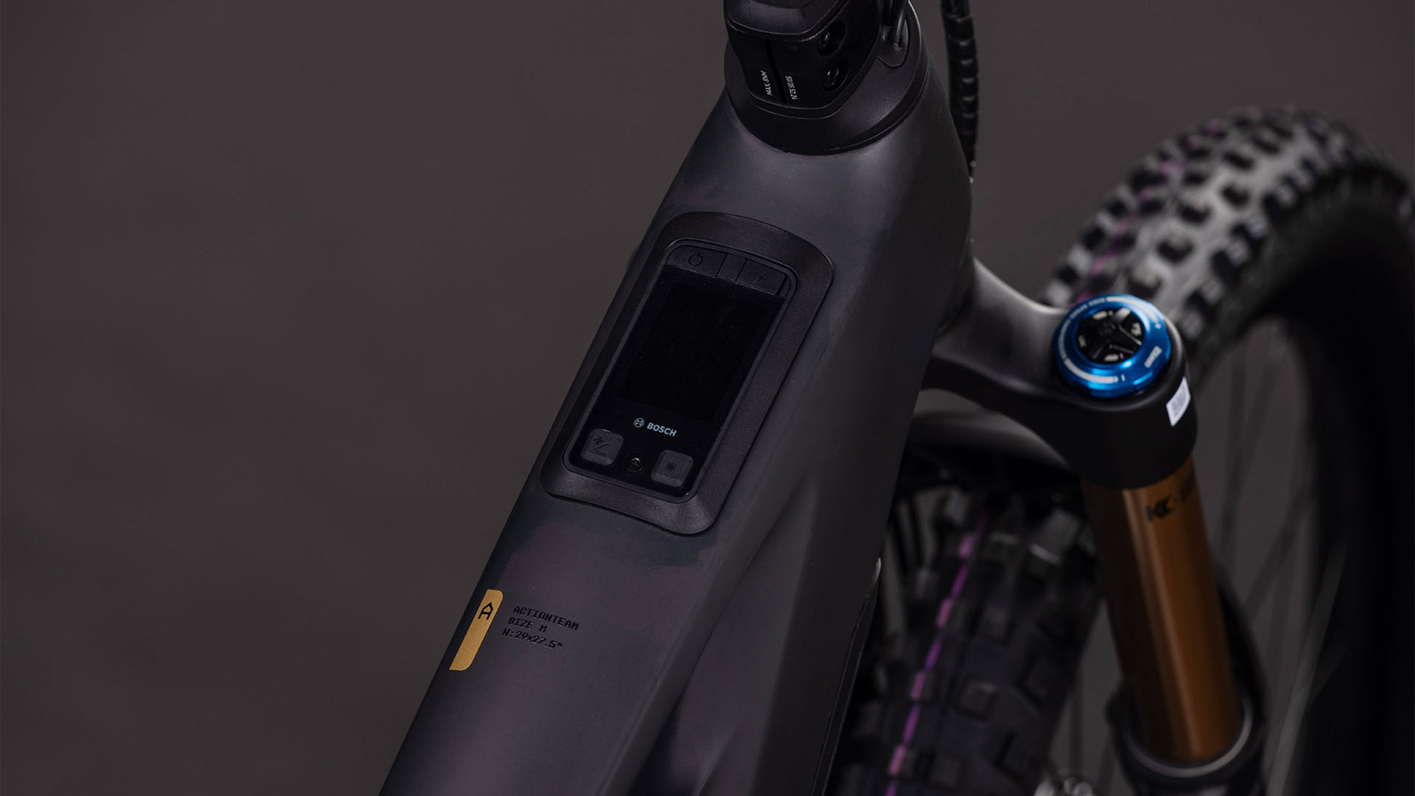 Cube Stereo Hybrid ONE77 HPC AT 800 2026 M | carbon´n´gold