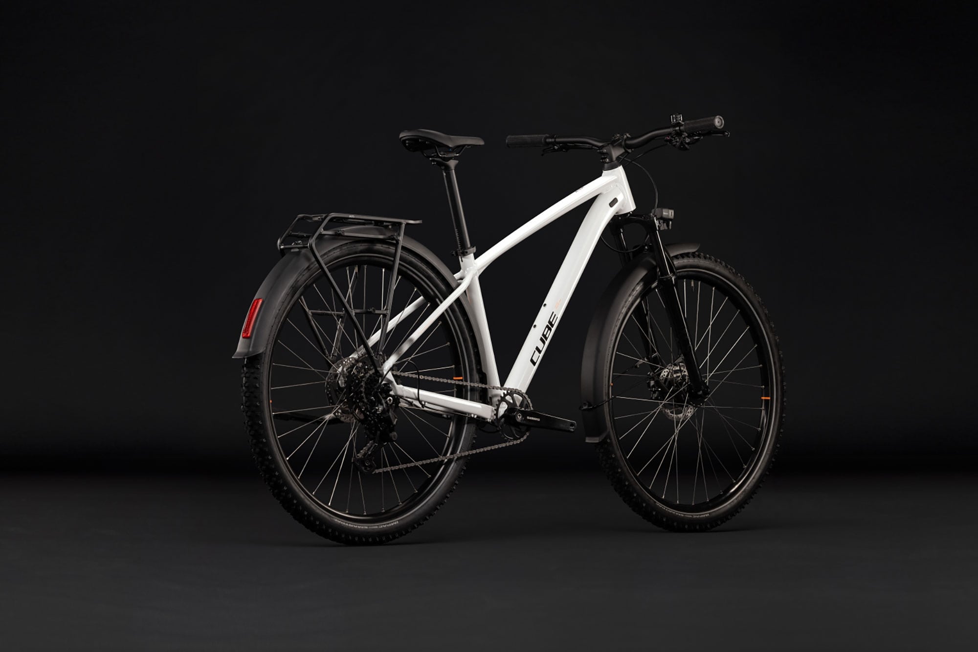 Cube Aim ONE FE 2027 L | metallicwhite´n´black