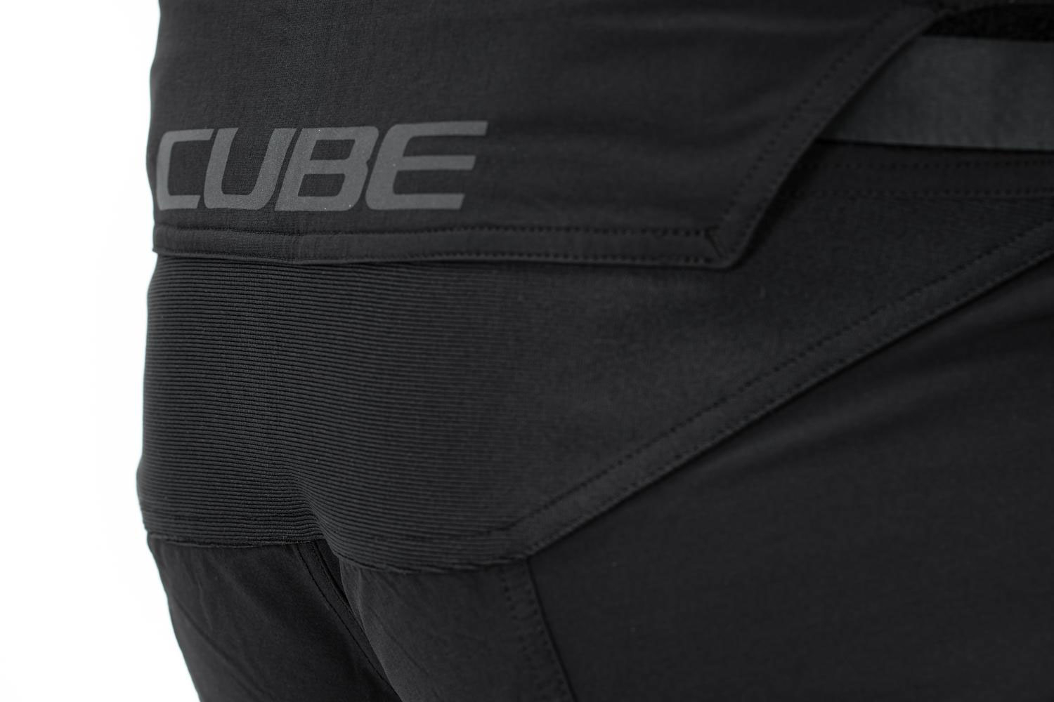 Cube Edge Baggy Short XS | actionteam