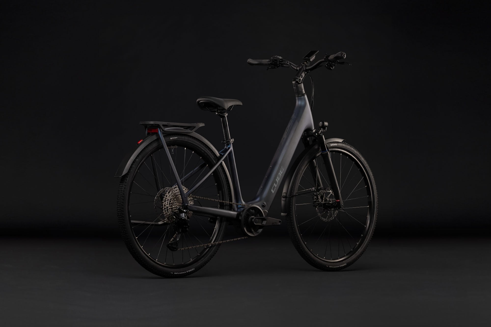 Cube Kathmandu Hybrid C:62 Pro 400X Wave 2027 54 cm | liquidsteel´n´prizm