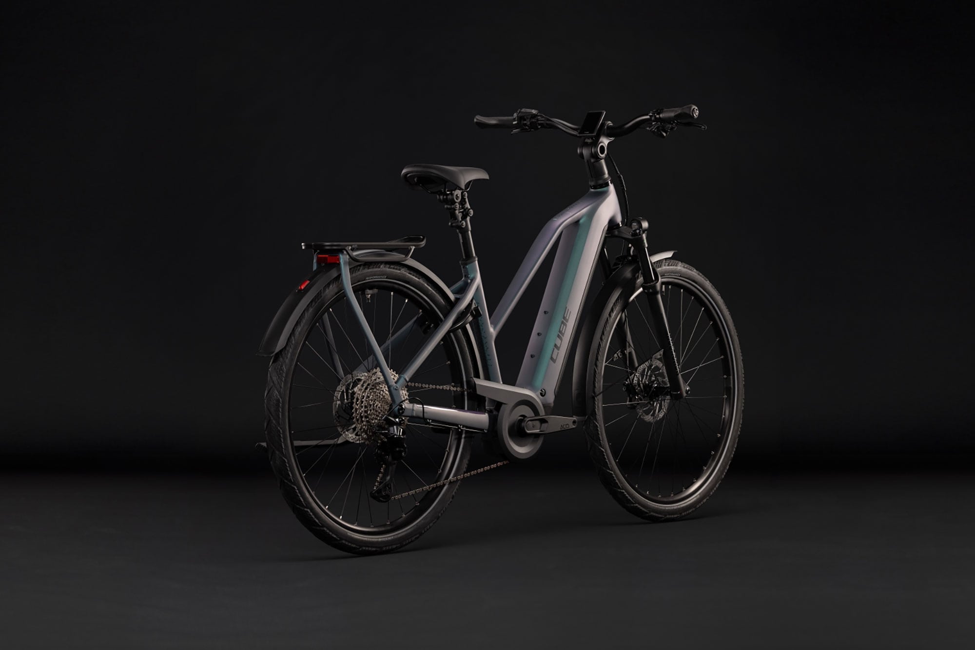 Cube Kathmandu Hybrid Pro 800 Trapez 2027 50 cm | smaragdgrey´n´black