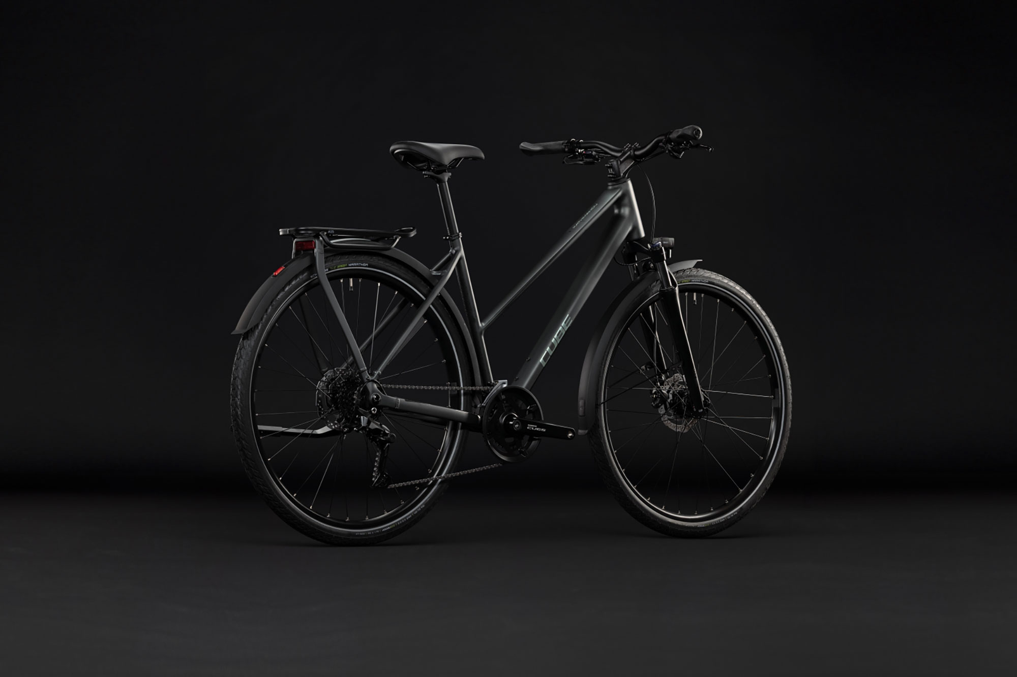 Cube Kathmandu ONE Trapez 2027 54 cm | blackforest´n´chrome