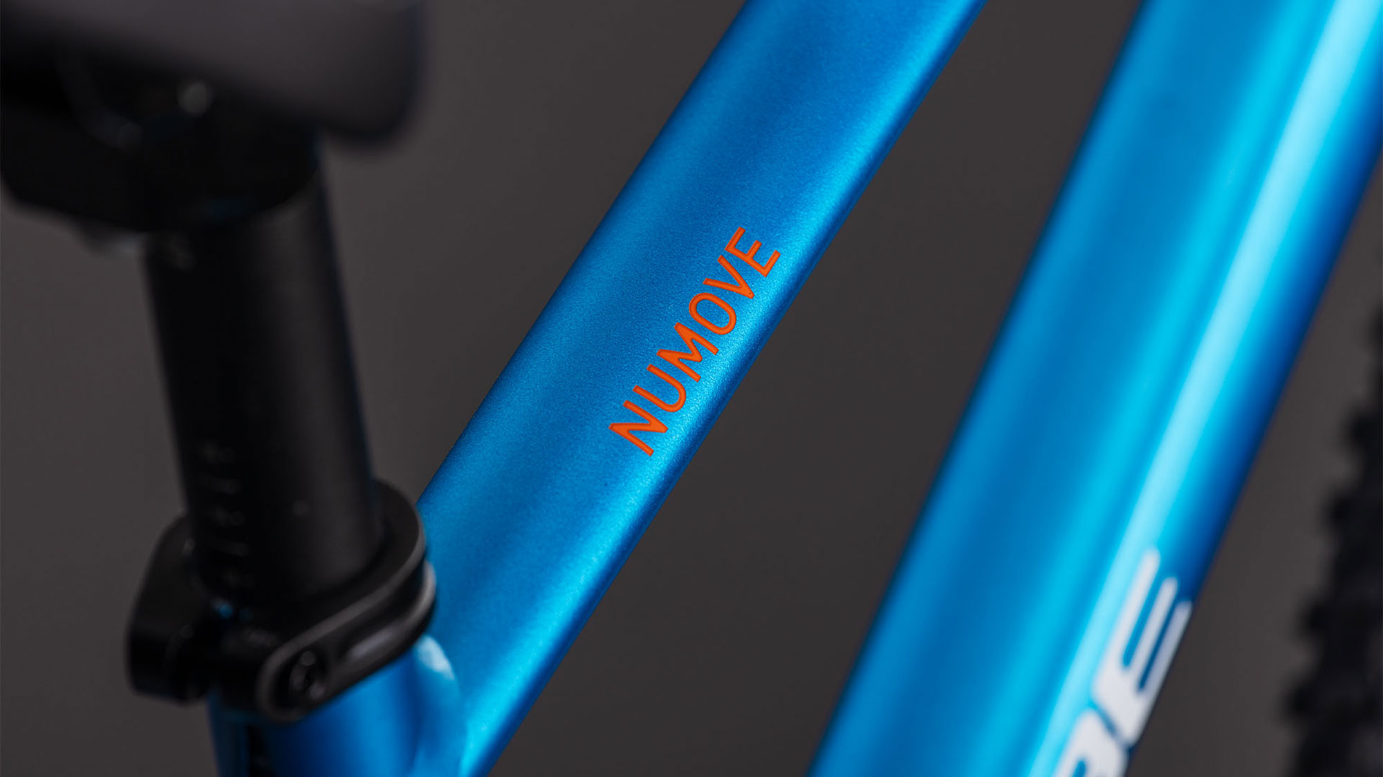 Cube Numove 180 2027 unisize | topasblue´n´nebula