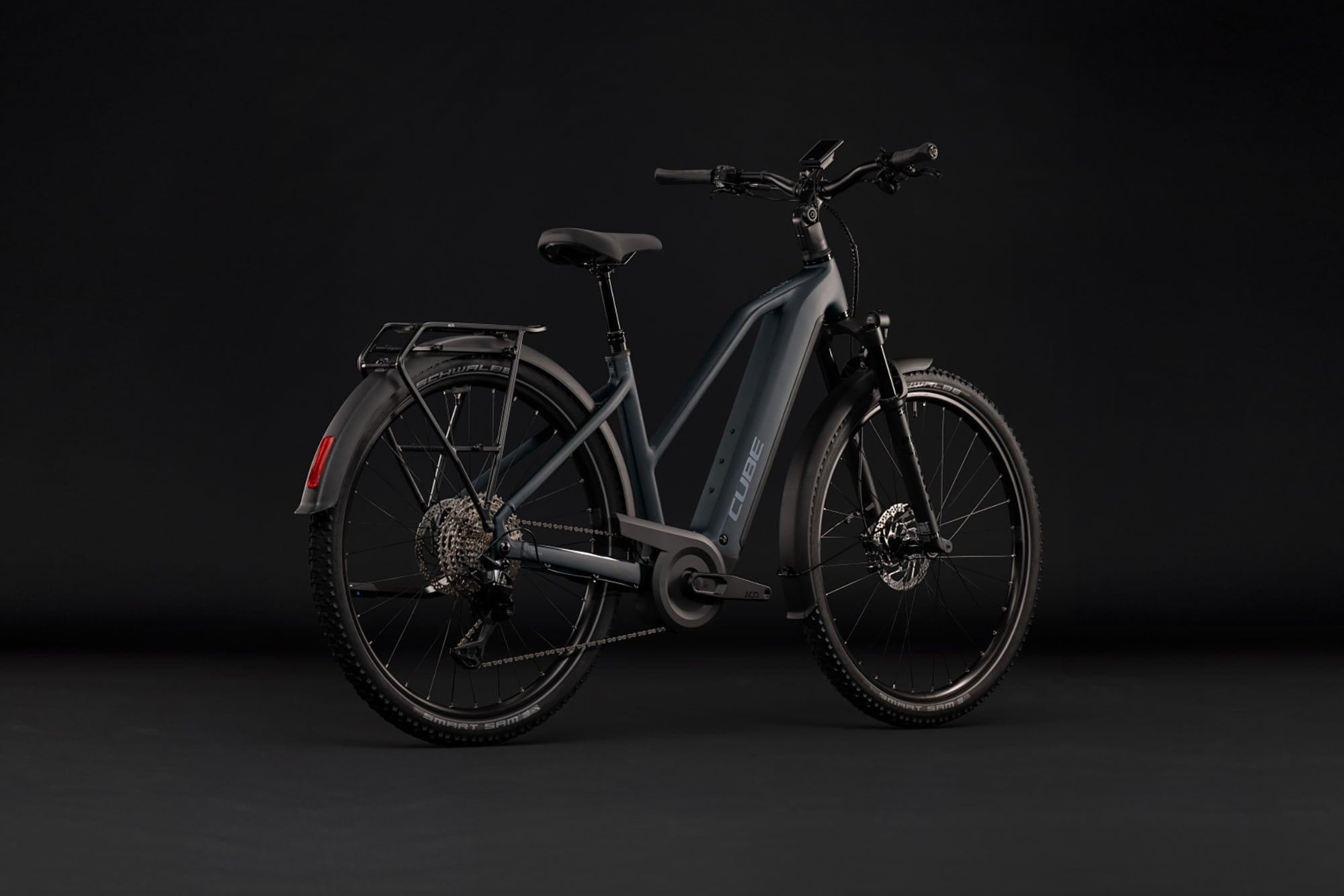 Cube Nuride Hybrid EXC 800 Trapez 2027 50 cm | coal´n´chrome