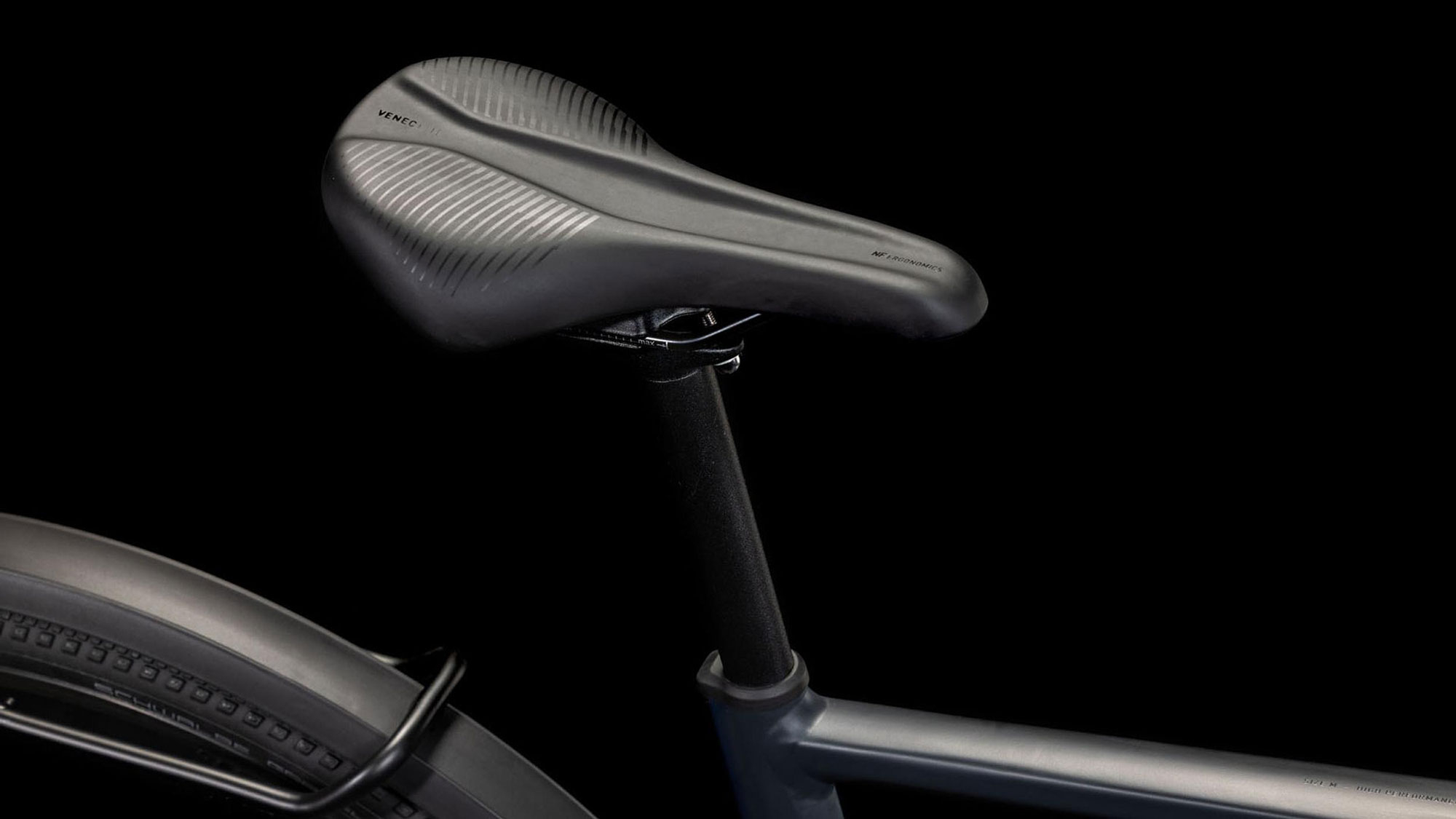 Cube Nuroad PRO FE 2025 XL | night´n´black
