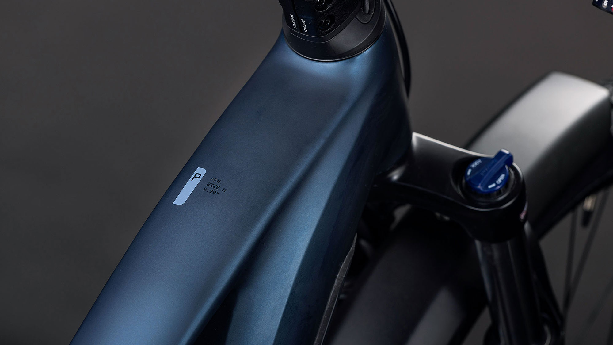 Cube Reaction Hybrid Performance 600 FE 2026 M | indigoblue´n´reflex