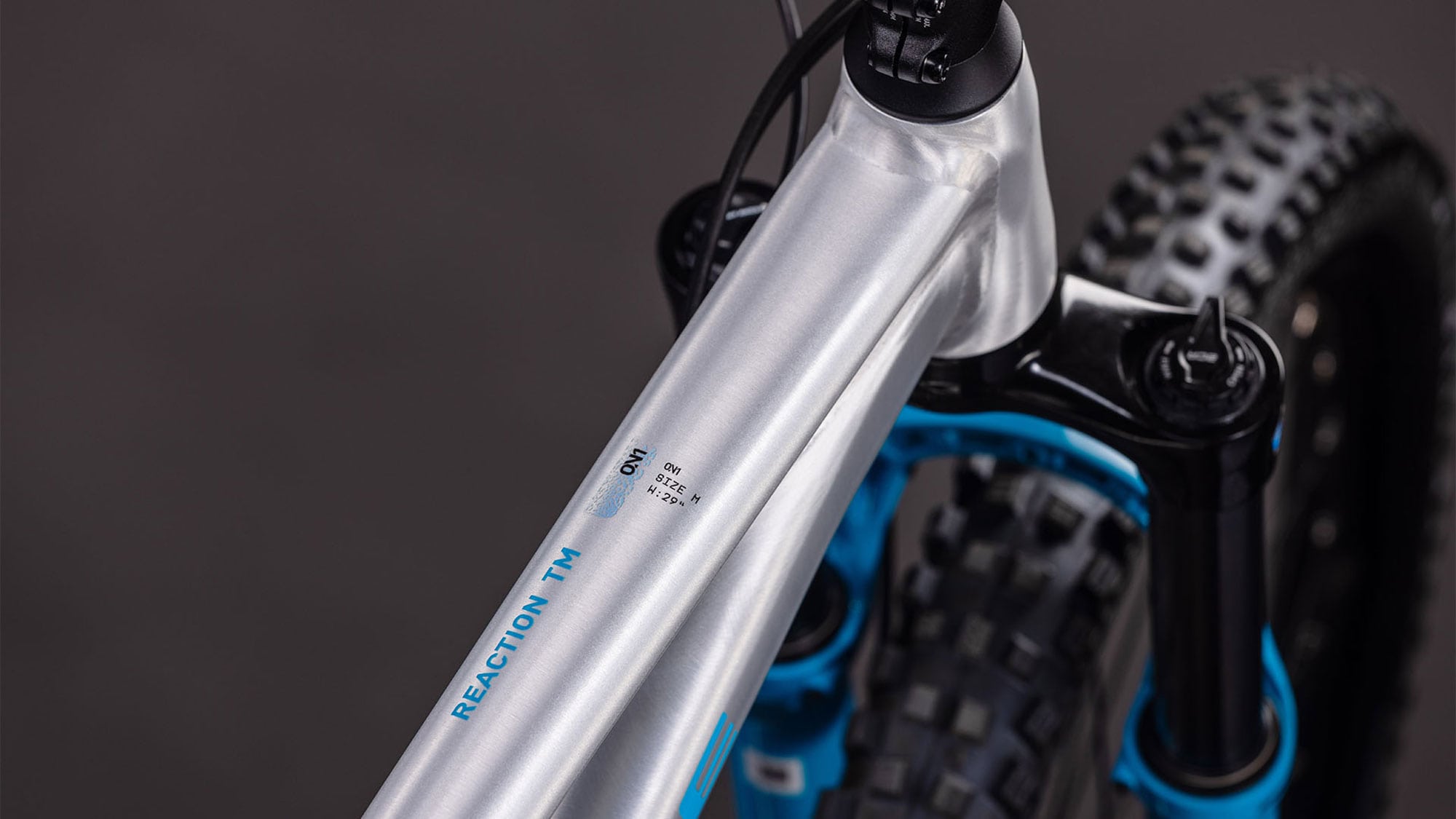 Cube Reaction TM ONE 2026 L | rawmetal´n´blue
