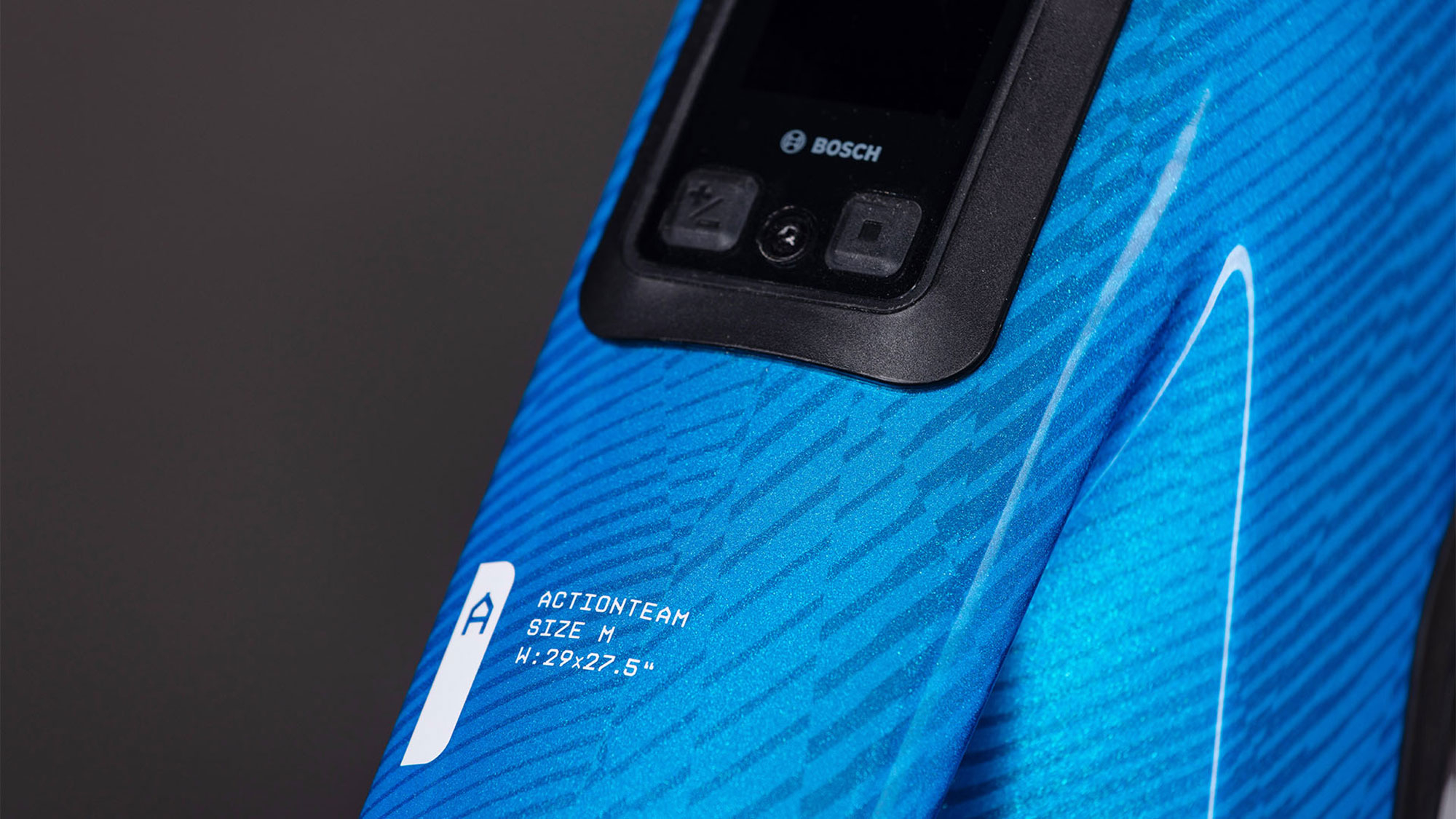 Cube Stereo Hybrid ONE77 HPC AT 800 2026 M | actionteam