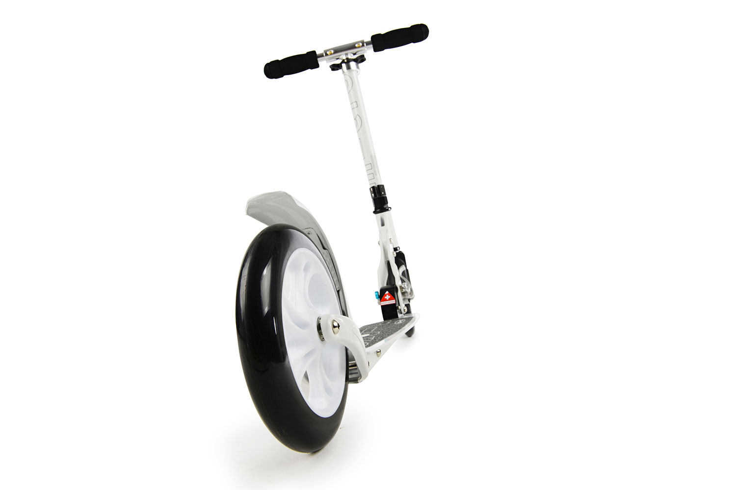 Micro Black/White Scooter weiss