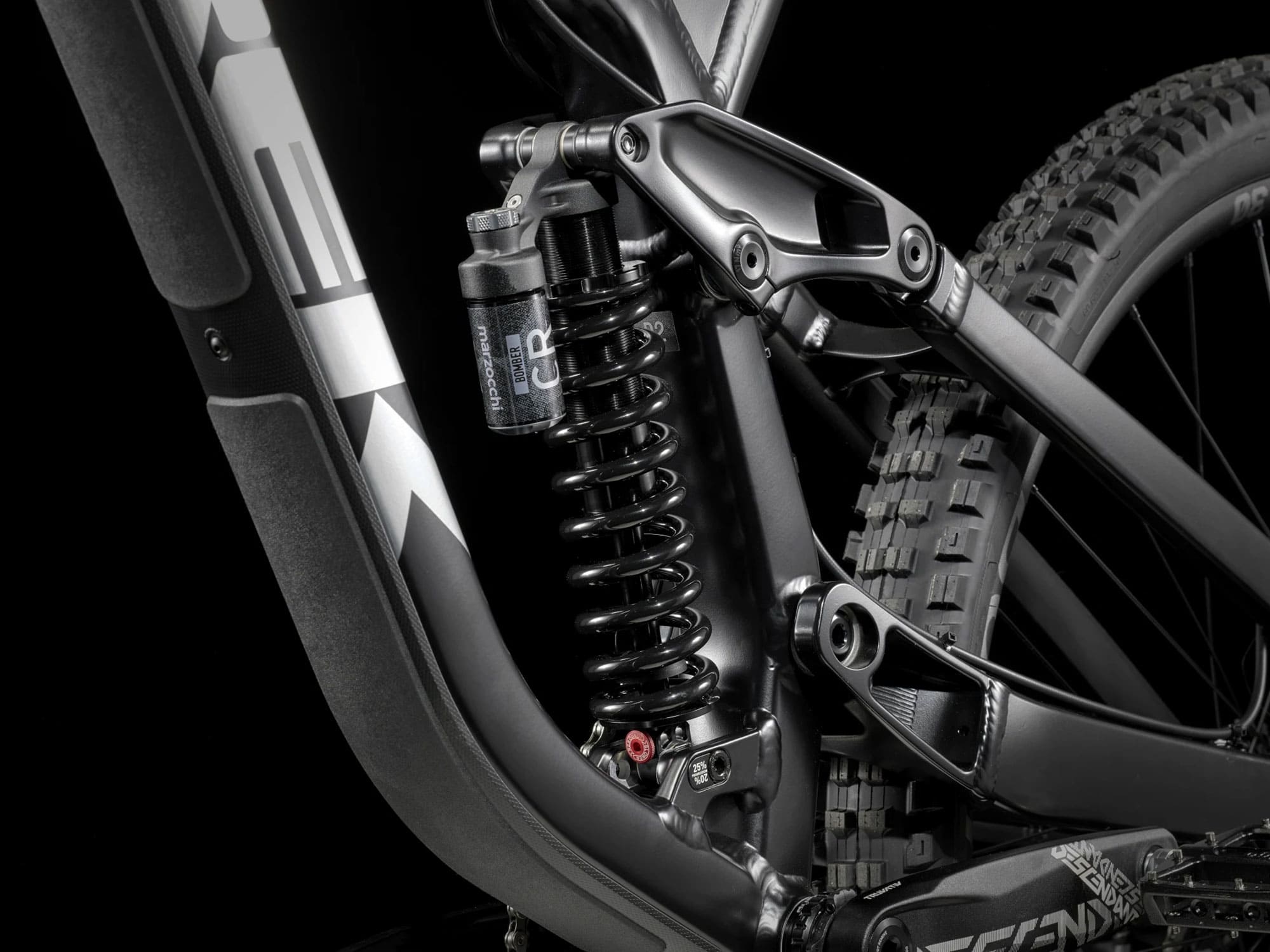 Trek Session 8 GX 2025 R3 | satin trek black
