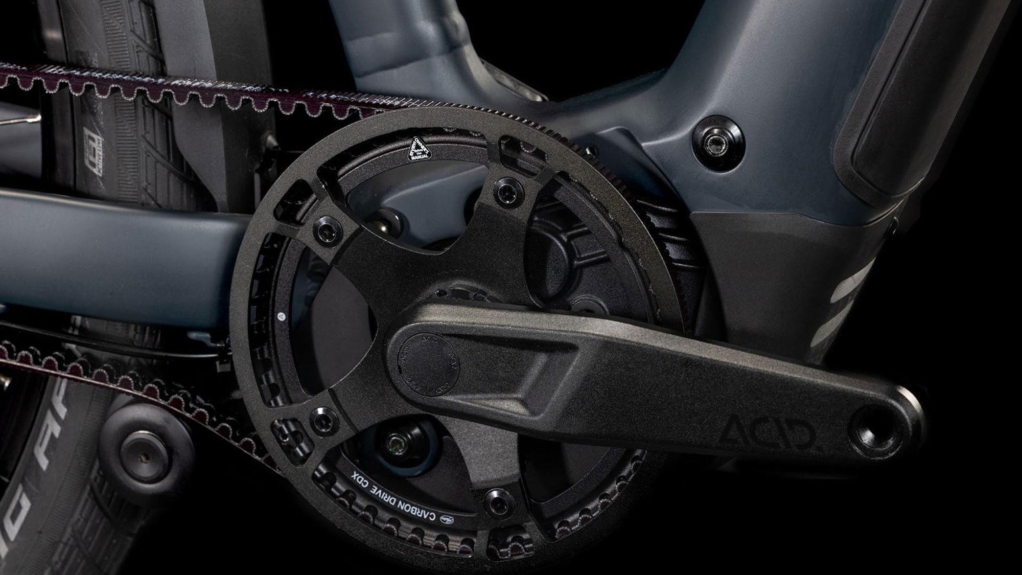 Cube Kathmandu Hybrid Comfort PRO 800 2025 50 cm | night´n´chrome