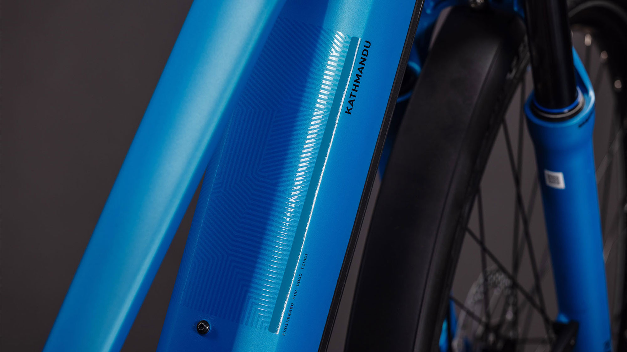 Cube Kathmandu Hybrid Comfort PRO 800 Trapez 2026 46 cm | azure´n´black